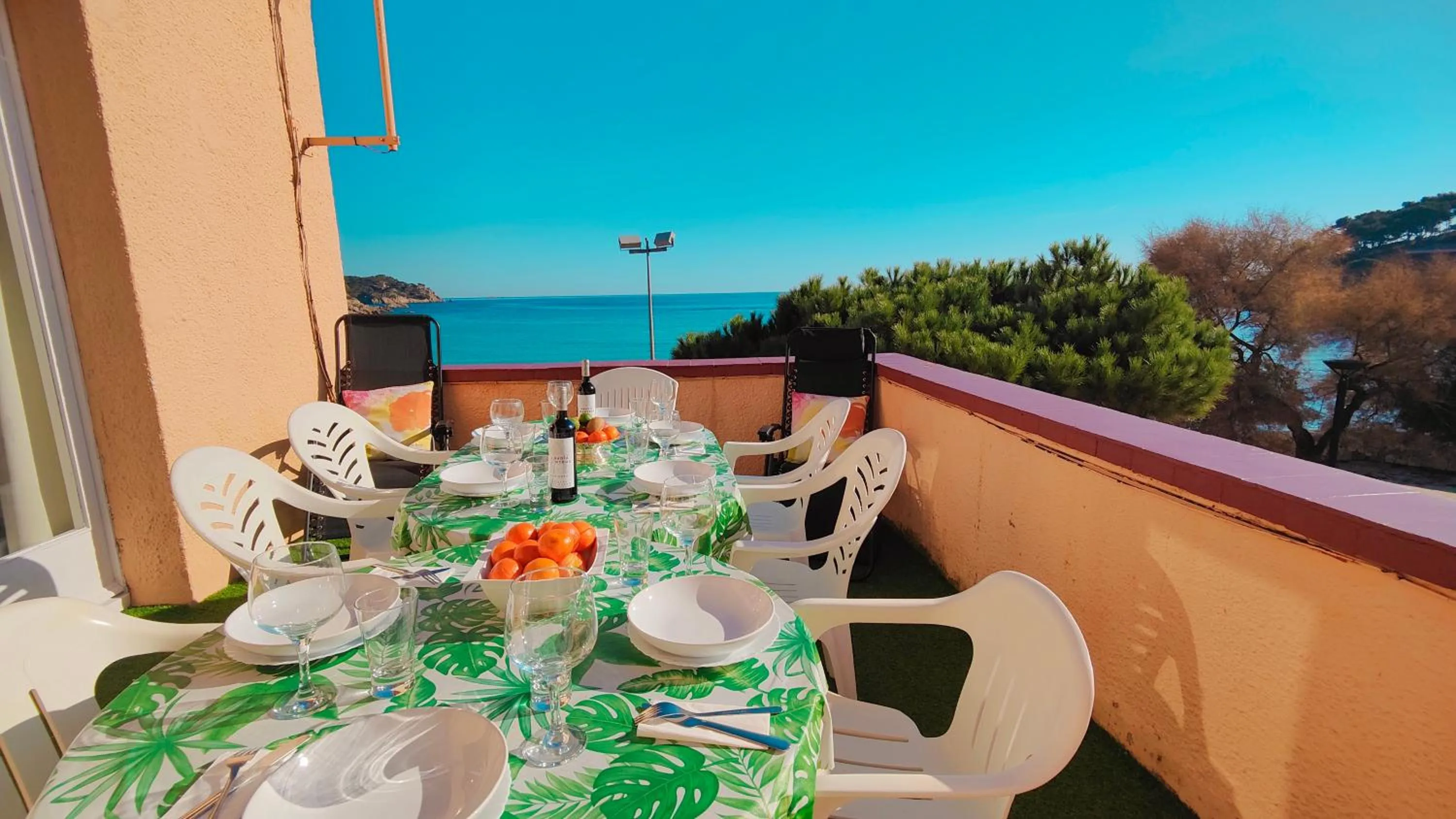 Balcony/Terrace in Apartamento con jardín a 11 metros de la playa. CG.