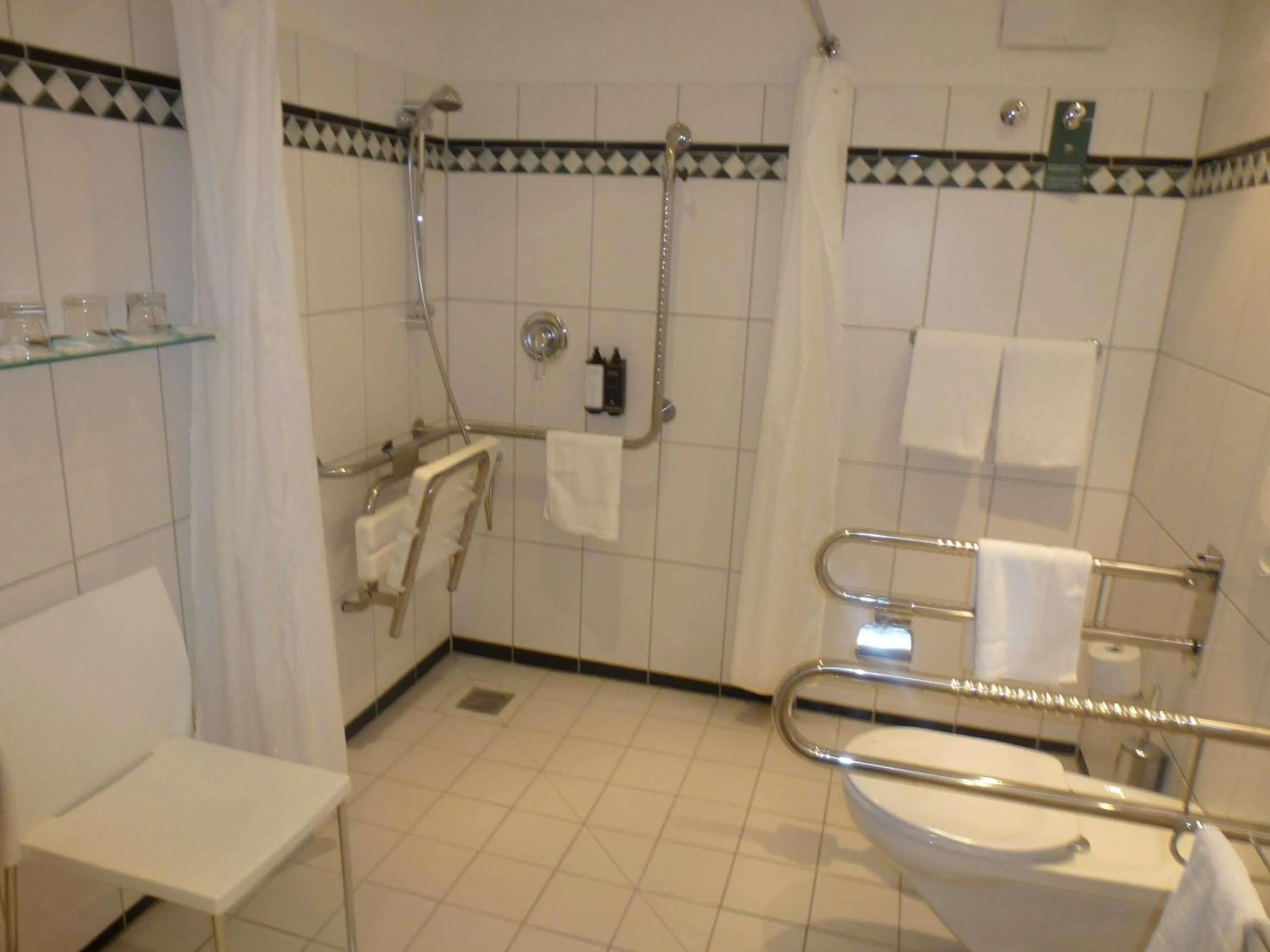 Bedroom in Mercure Hotel Riesa Dresden Elbland