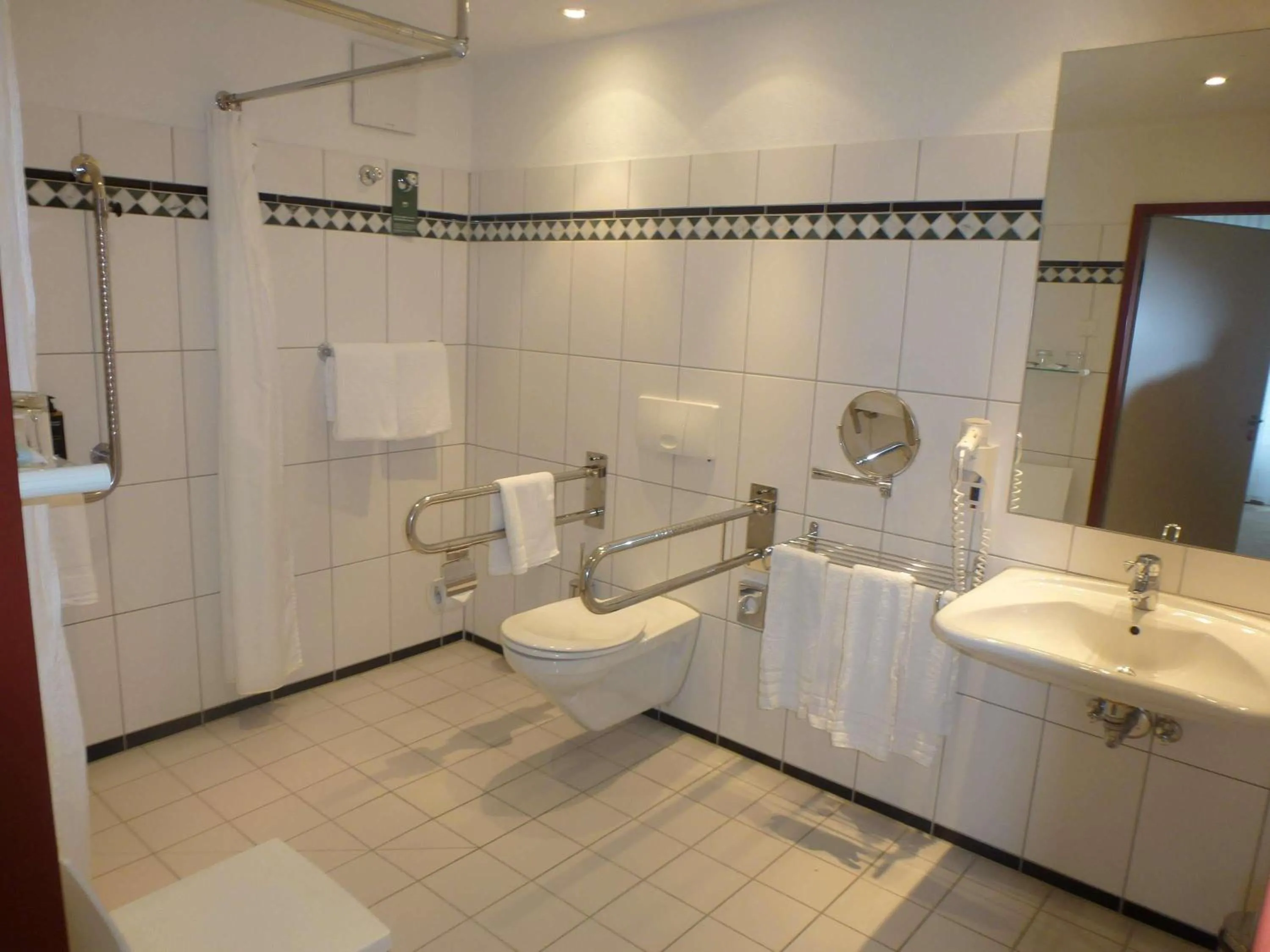 Bedroom in Mercure Hotel Riesa Dresden Elbland