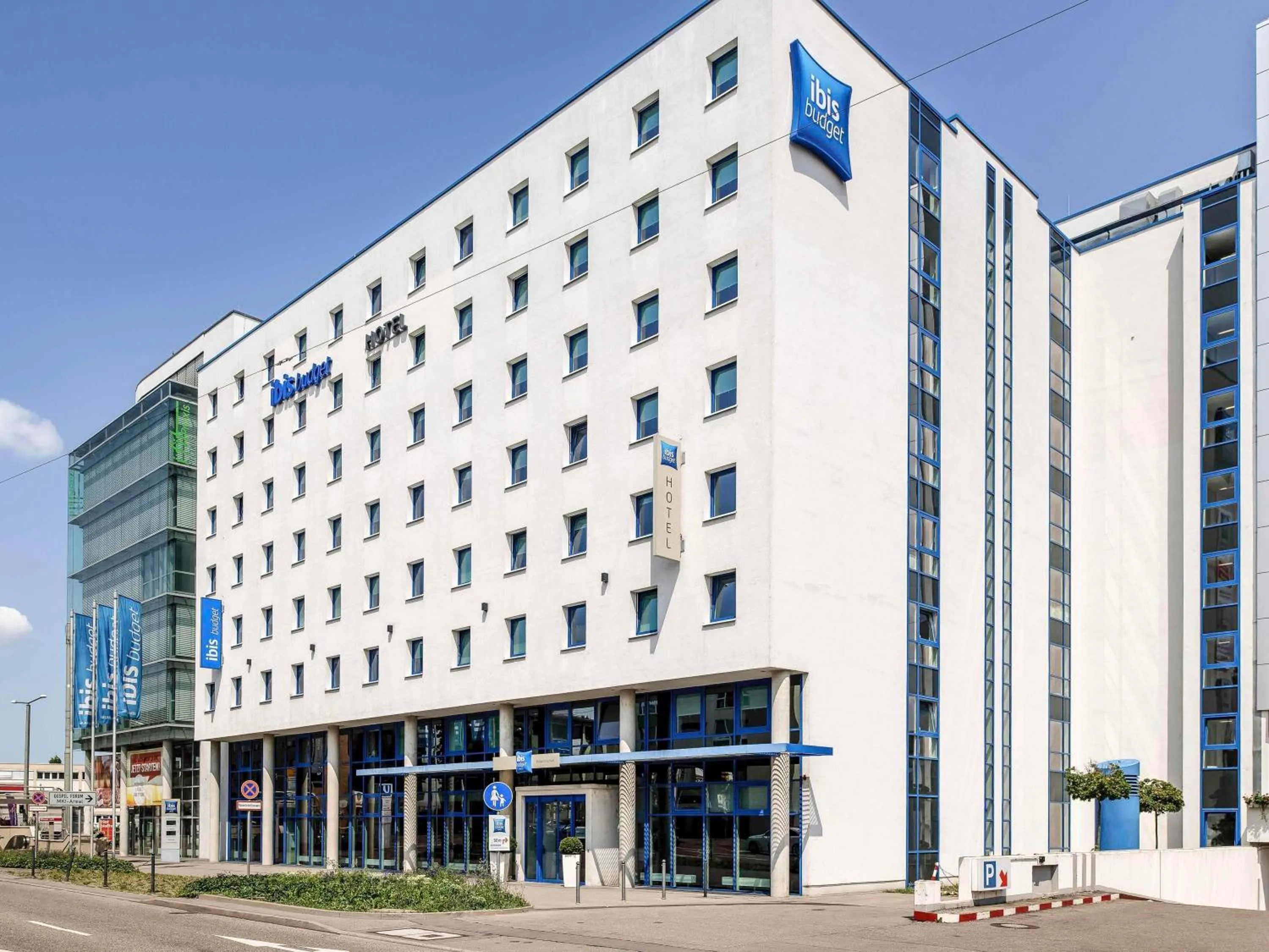 Property building in ibis budget Stuttgart City Nord