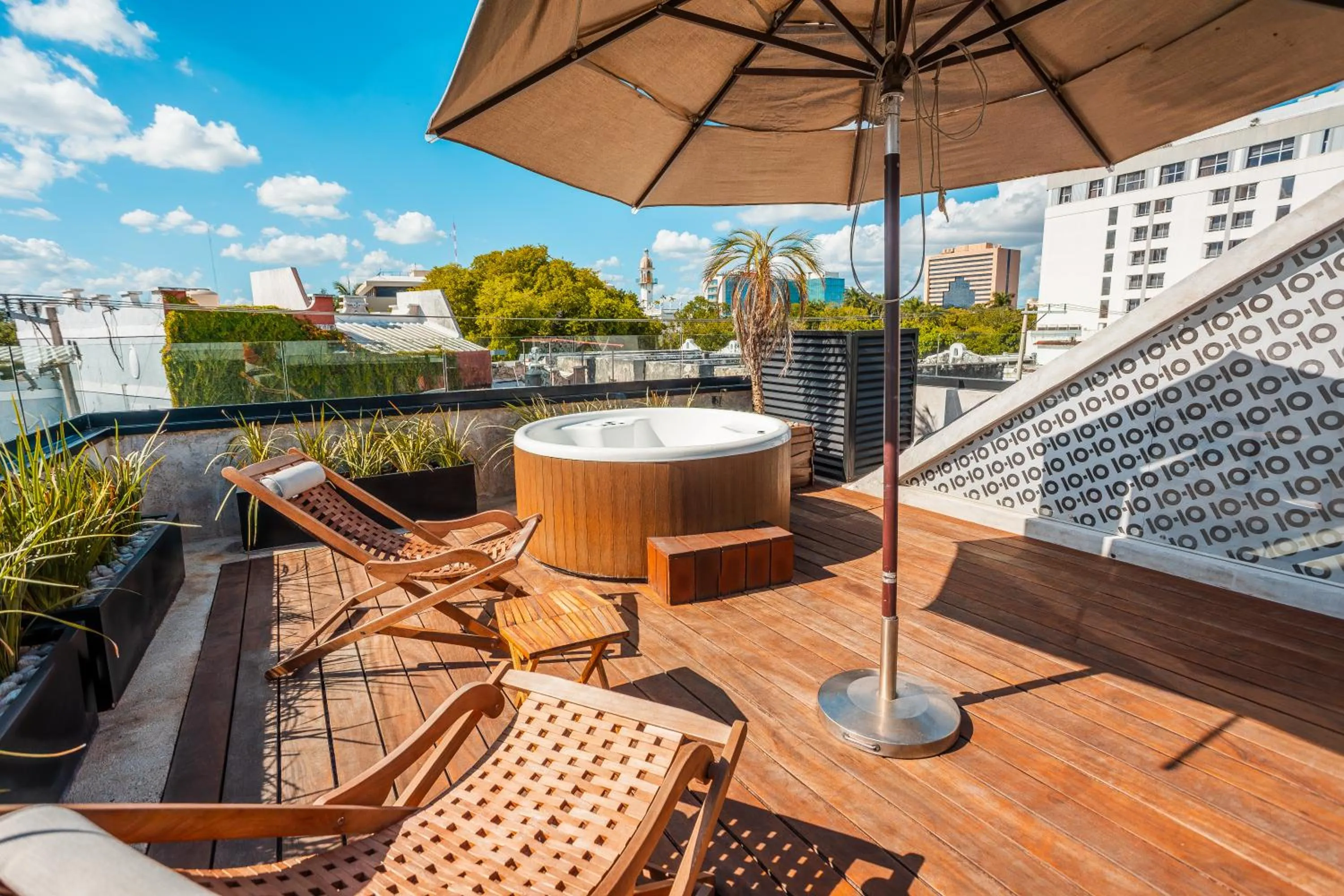 Day in Diez Diez Collection