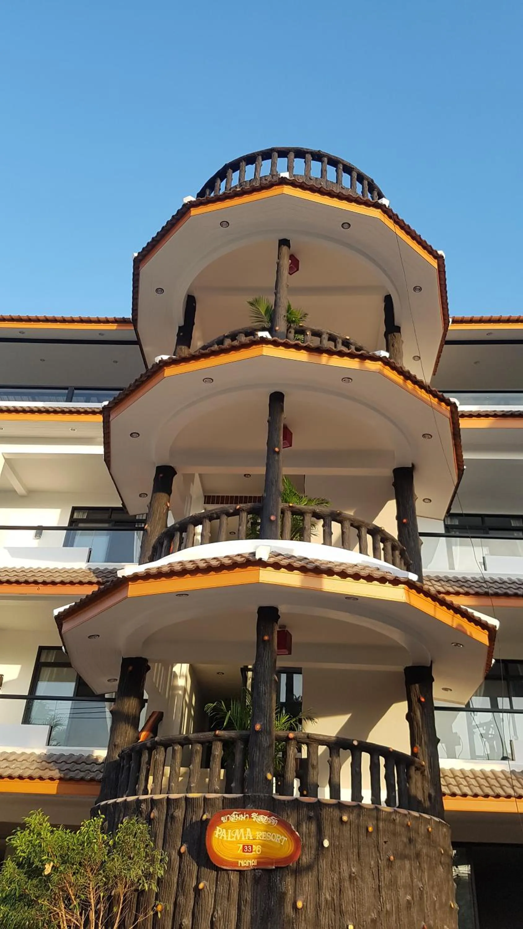 Property building in La Capannina Hotel Patong