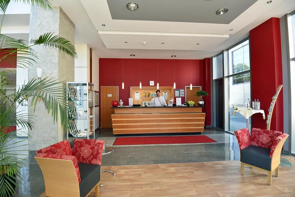 Lobby or reception in City Hotel Suhl
