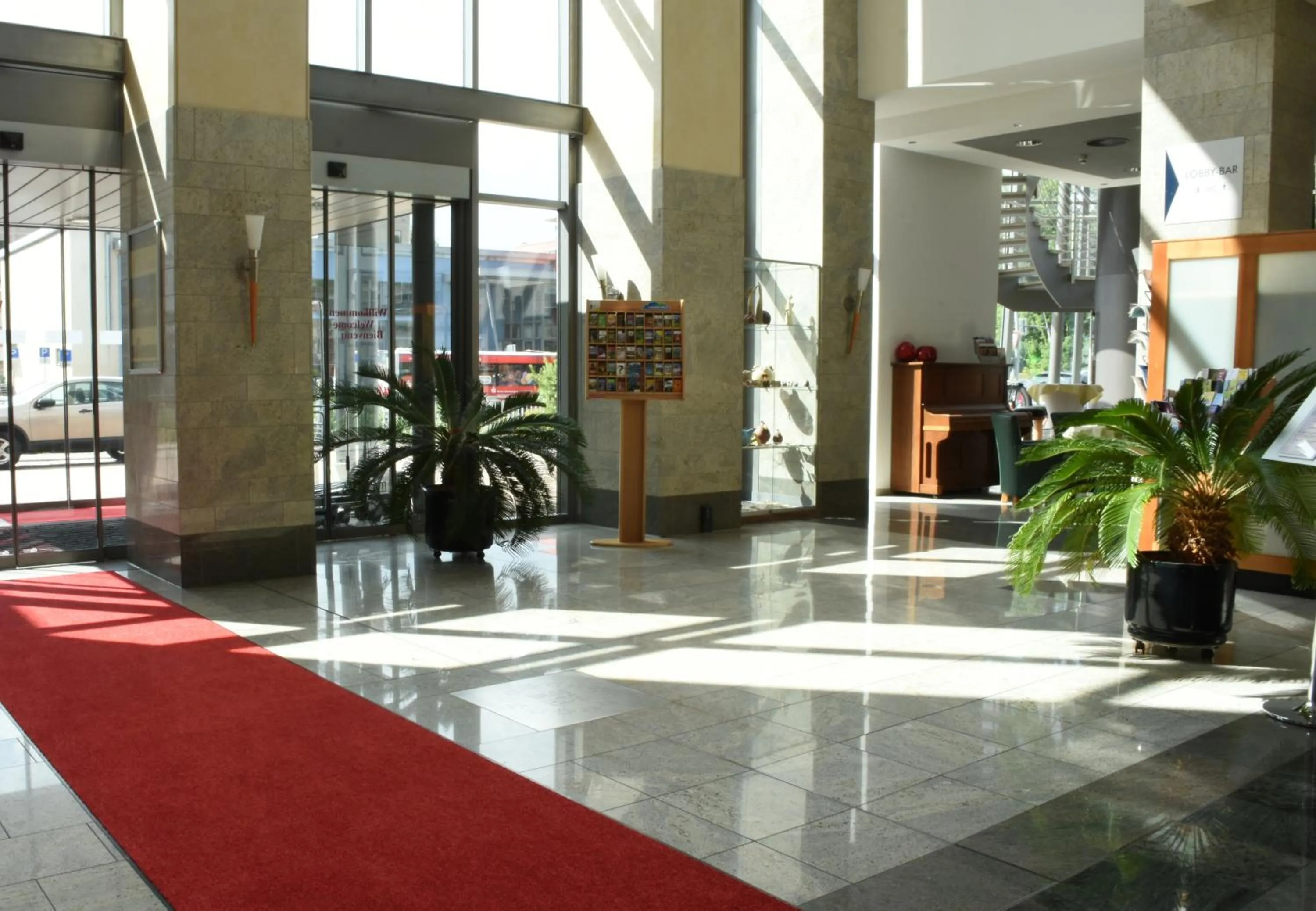 Lobby or reception in City Hotel Suhl