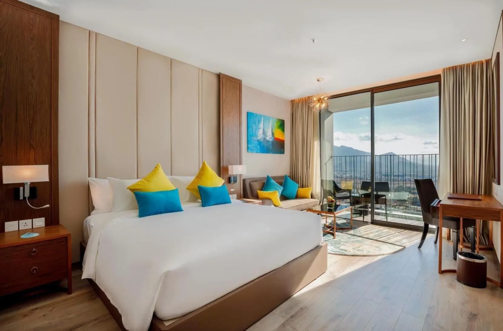 Bed in Homie Panorama Beachfront Residences Nha Trang