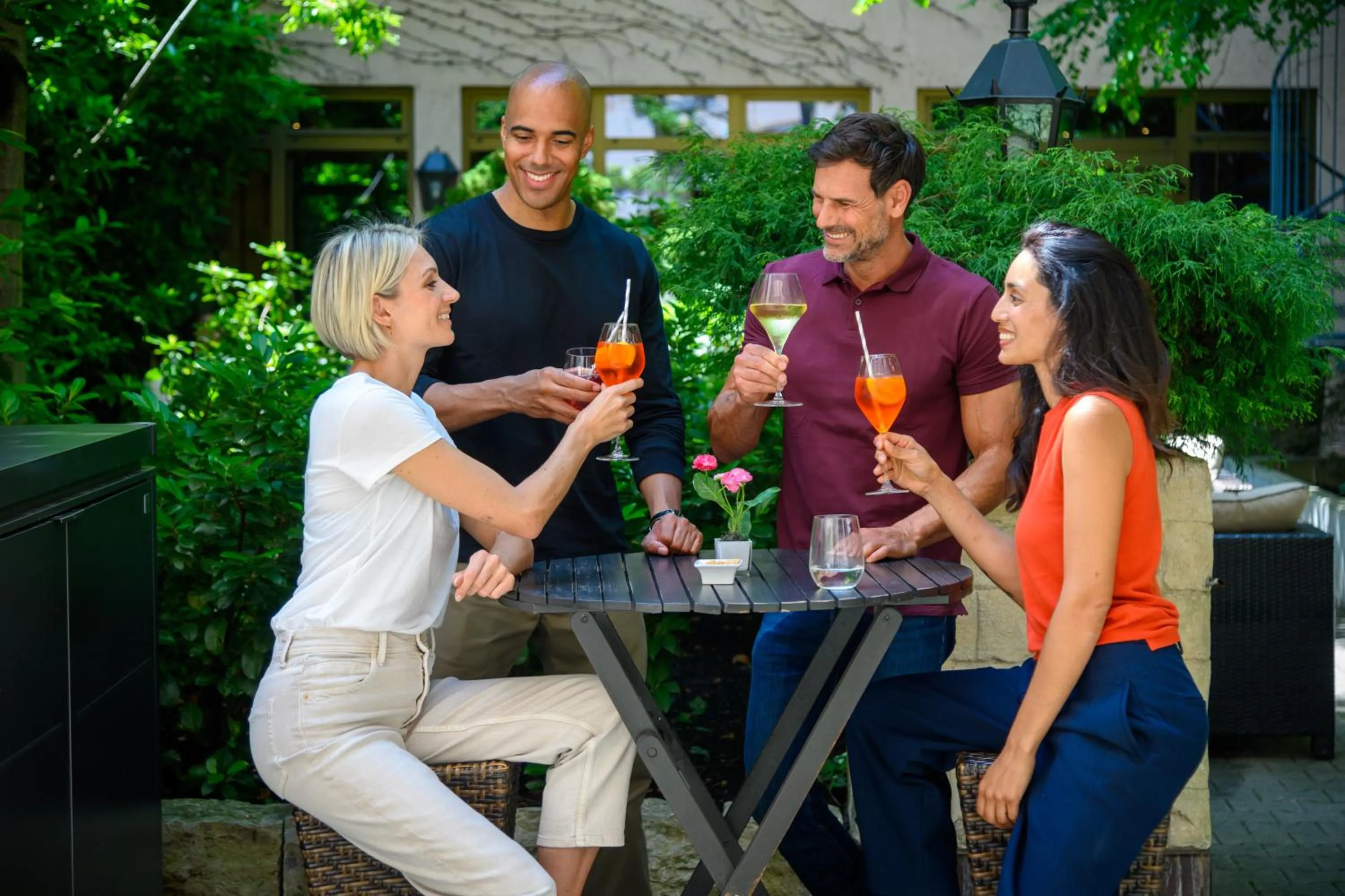 Garden in King's Hotel Center Superior