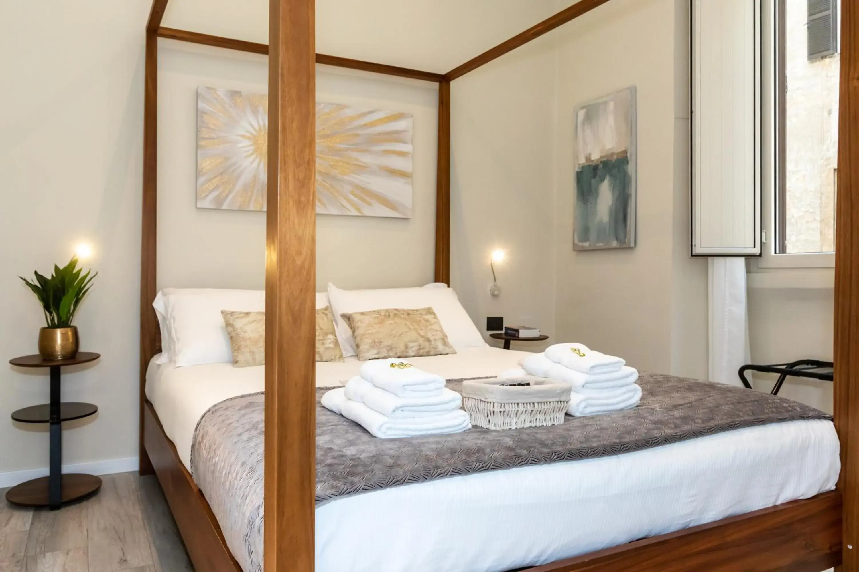 Suites 44 - Guesthouse close to Vaticano, San Pietro, Castel Sant'angelo Suites 44 - Guesthouse close to Vaticano, San Pietro, Castel Sant'angelo