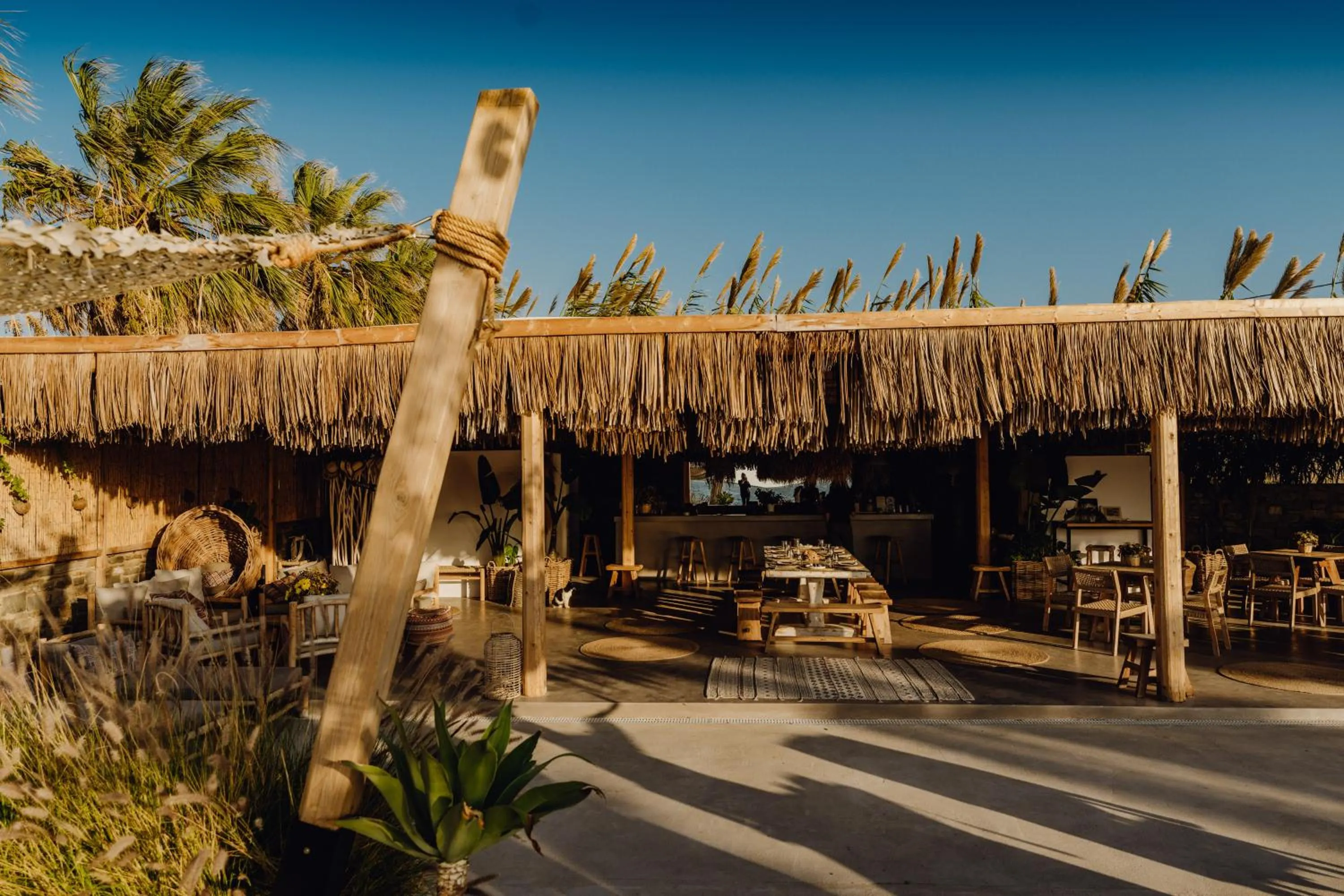 Restaurant/places to eat in Seesoo Paros Beachfront Resort