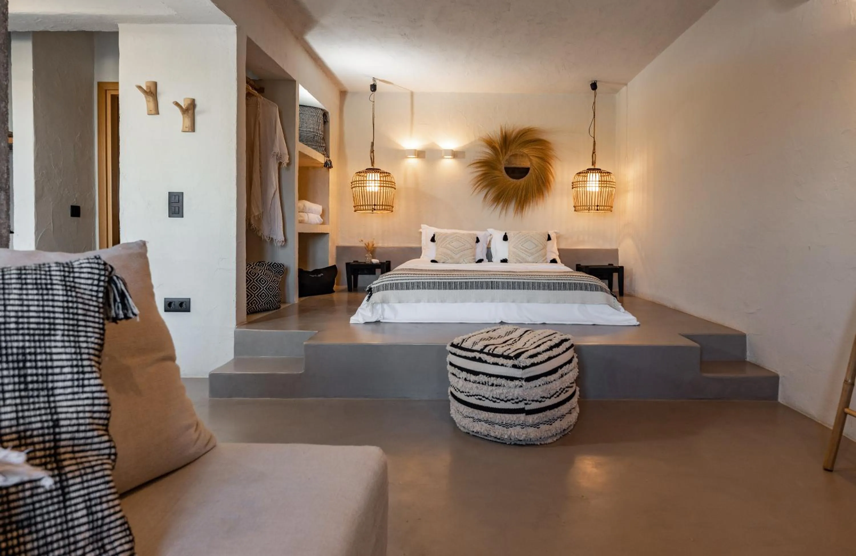 Bed in Seesoo Paros Beachfront Resort