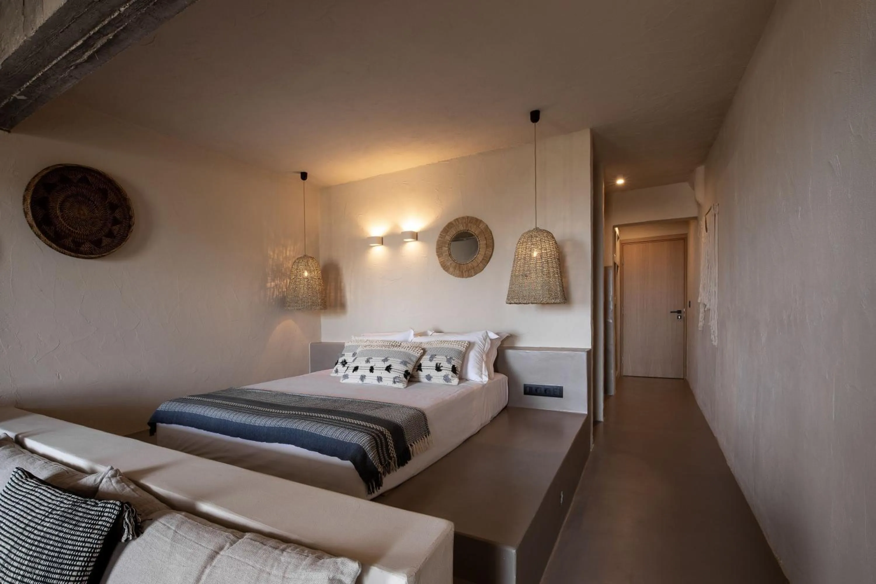 Bed in Seesoo Paros Beachfront Resort