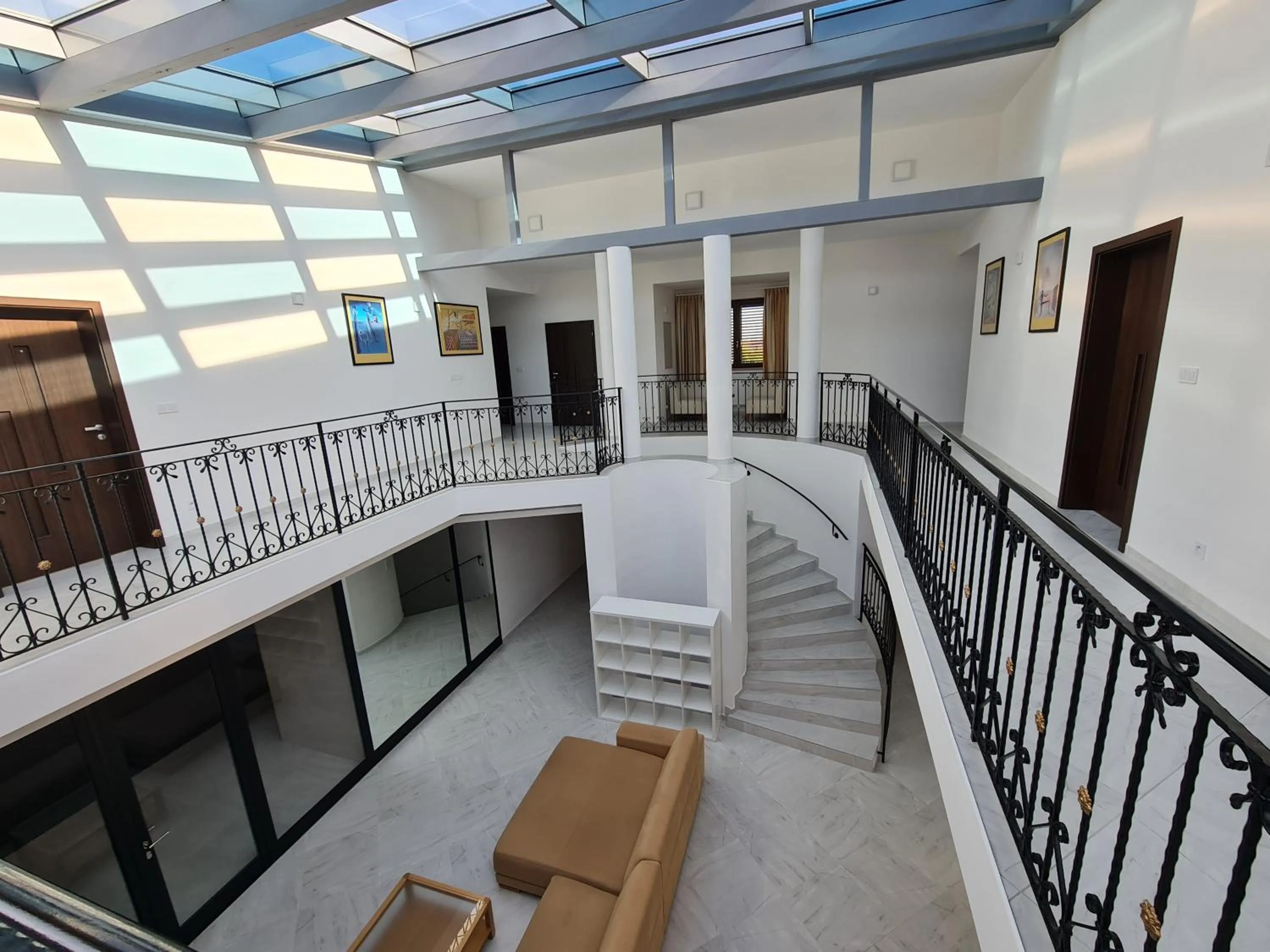 Property building in Atrium-Accomm