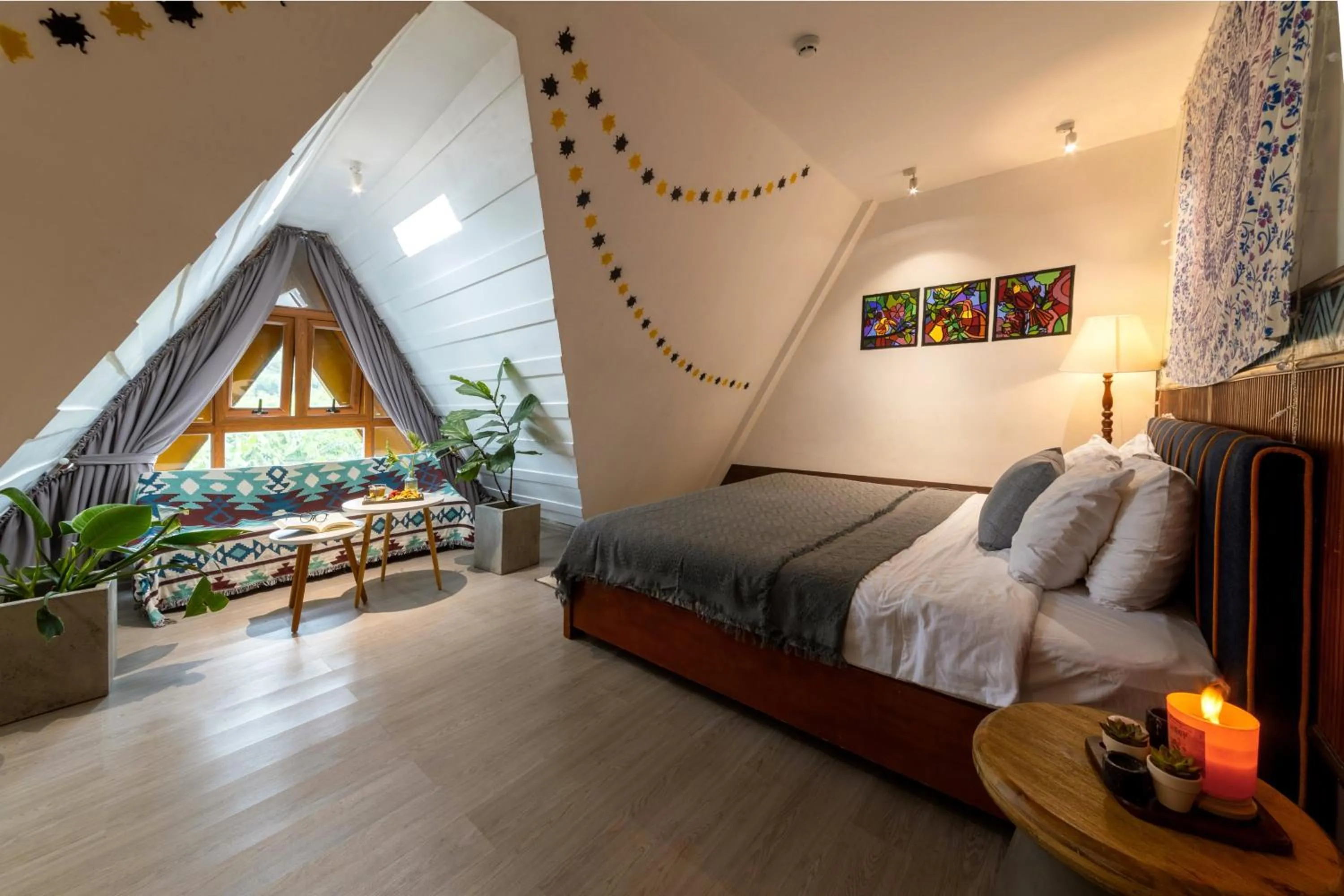 Bed in Casanova Dalat Hotel