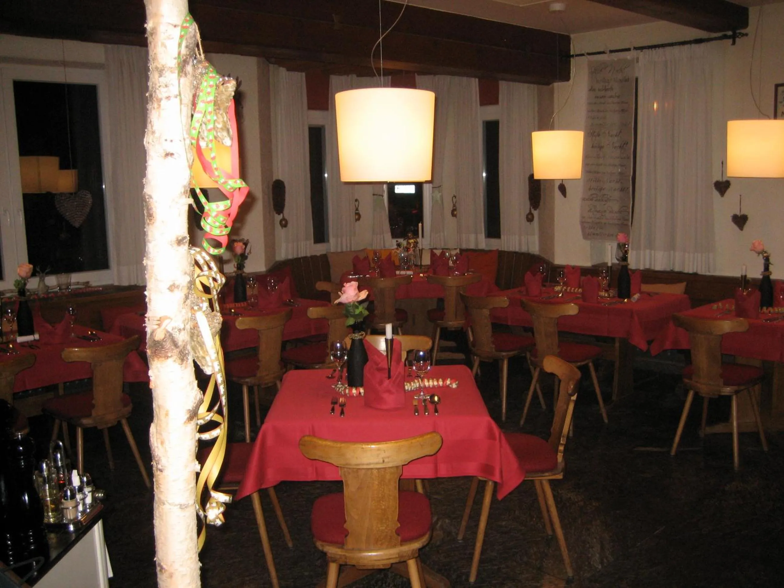 Restaurant/places to eat in Hotel Grauleshof