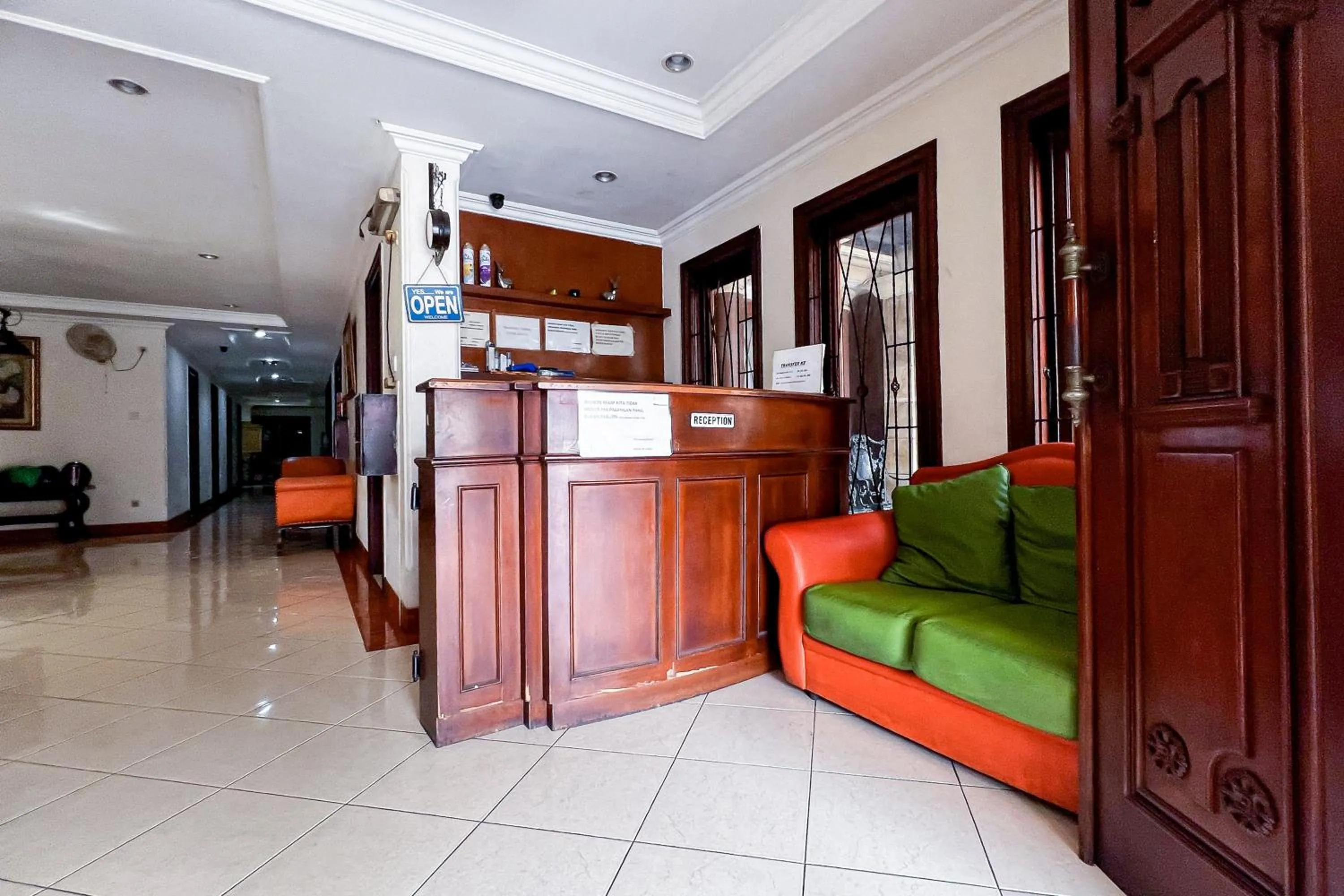 Lobby or reception in House Of Livina Mitra RedDoorz