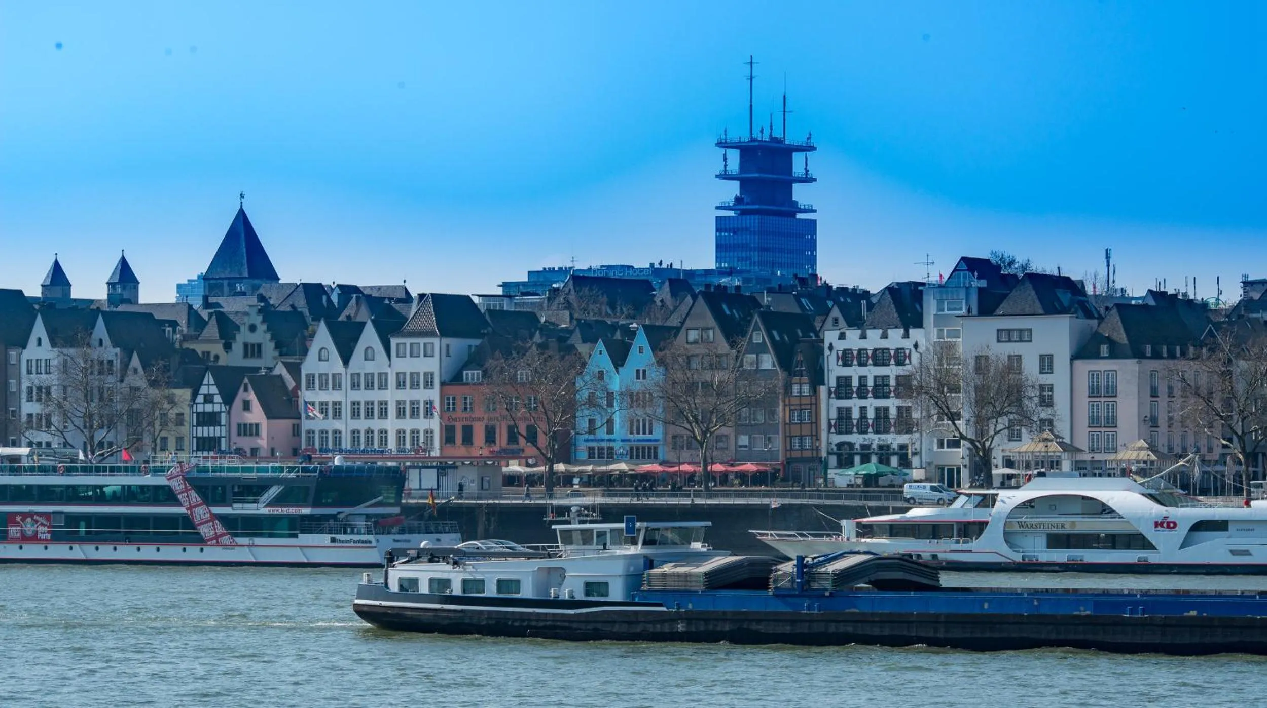 Property building in Hotel und Restaurant Löwenbräu Köln