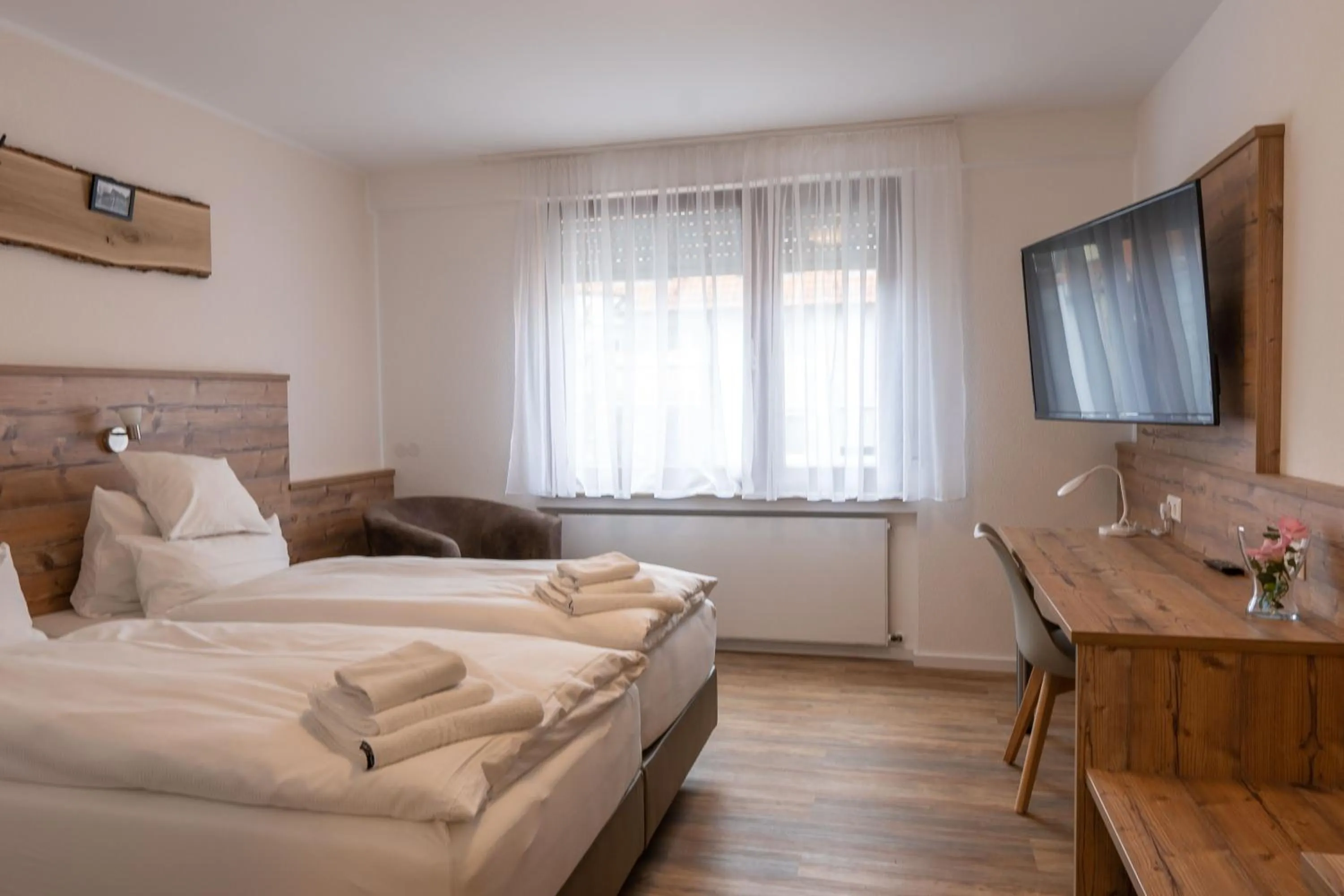 Bed in Hotel Post mit Klimaanlage