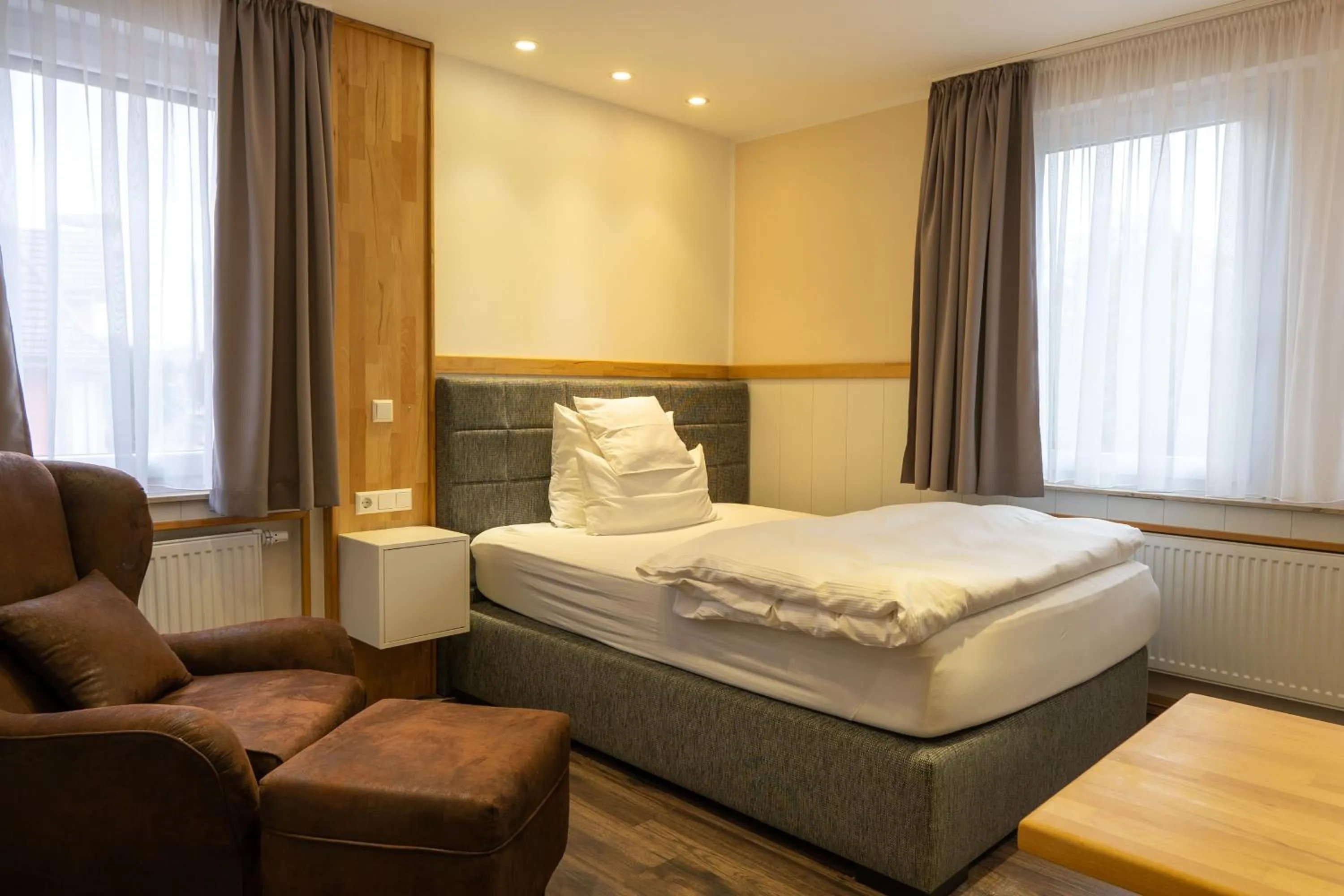 Bed in Hotel Post mit Klimaanlage