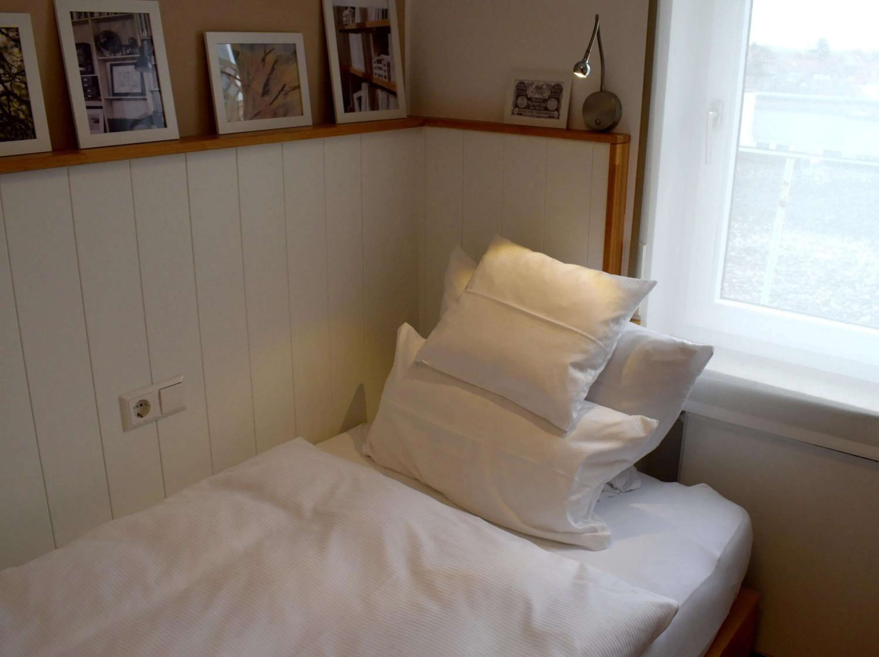 Bed in Hotel Post mit Klimaanlage