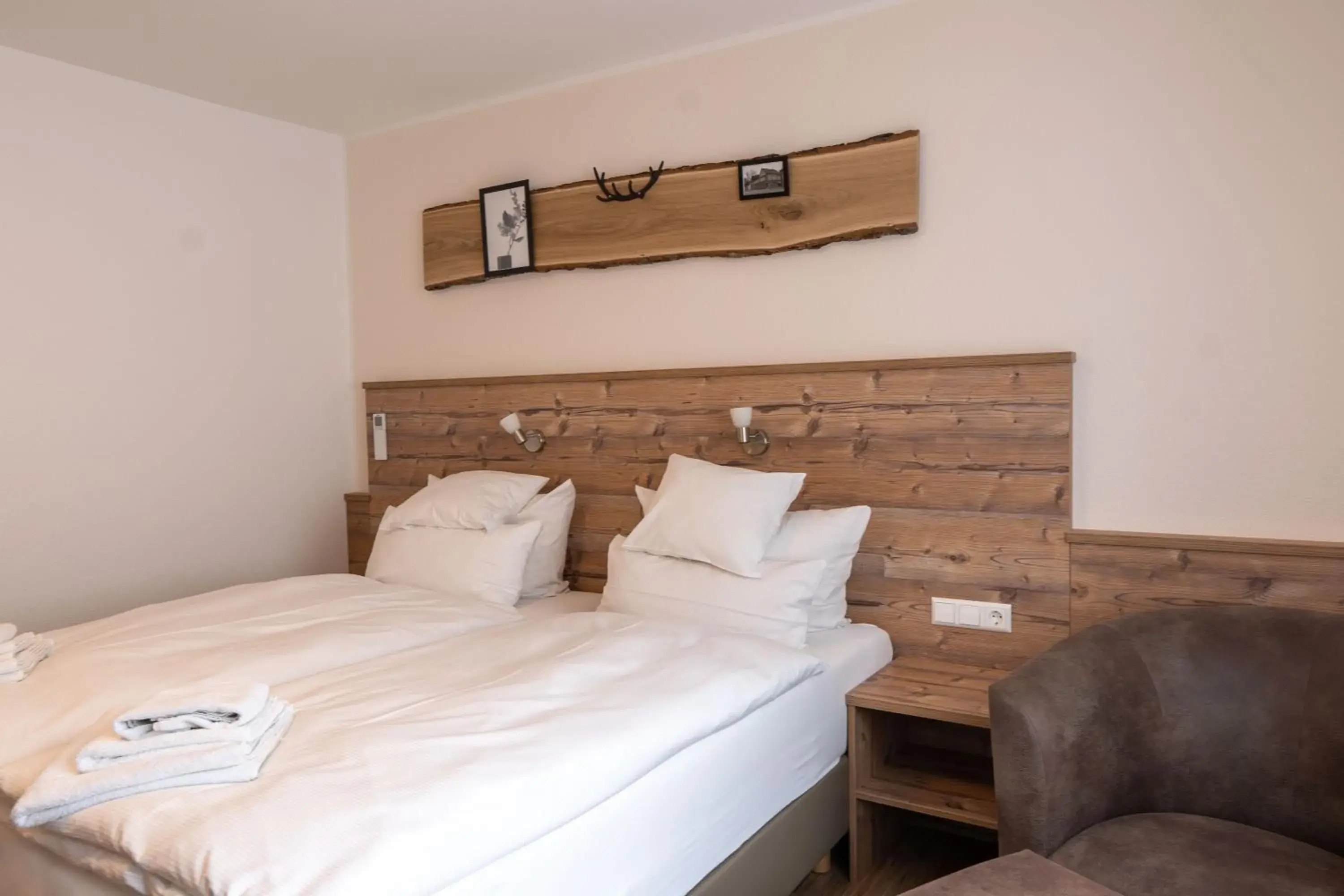 Standard Double Room - single occupancy in Hotel Post mit Klimaanlage Standard Double Room - single occupancy in Hotel Post mit Klimaanlage