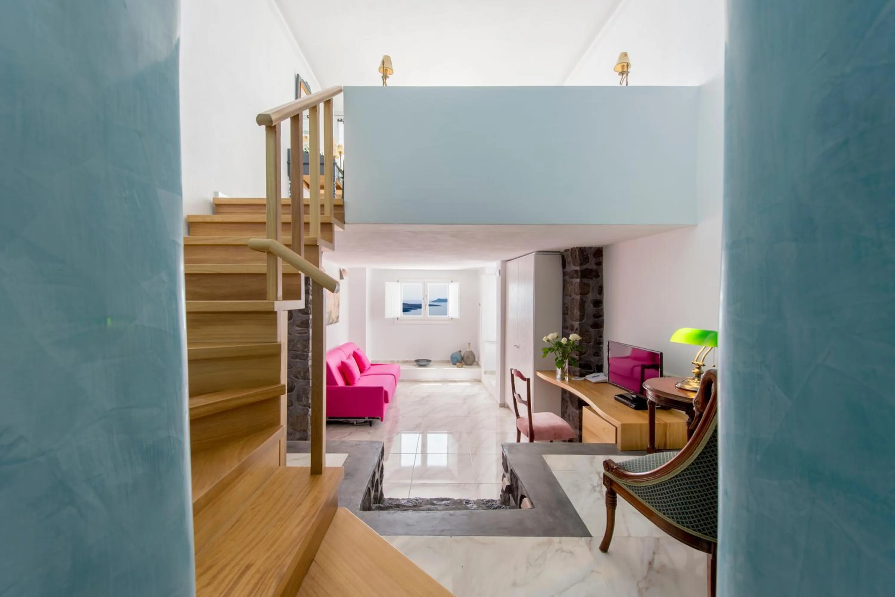 Photo of the whole room in Villa Renos Hotel