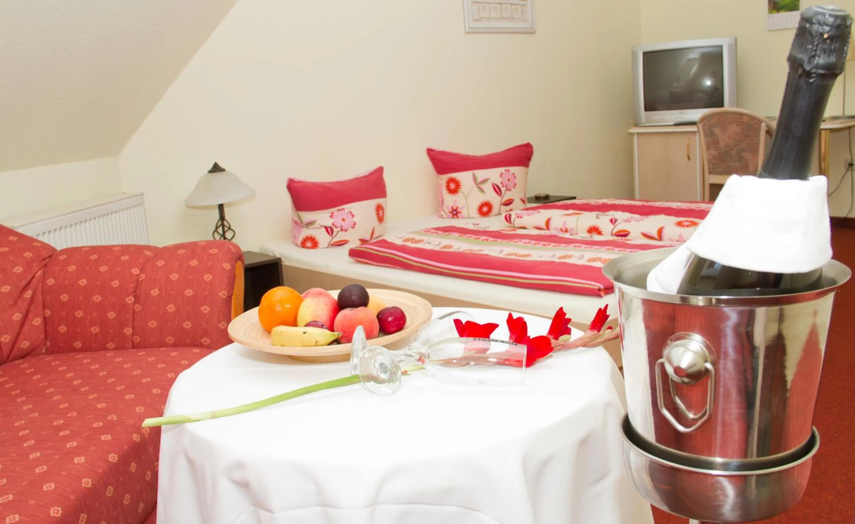 Bed in Hotel Zwei Linden