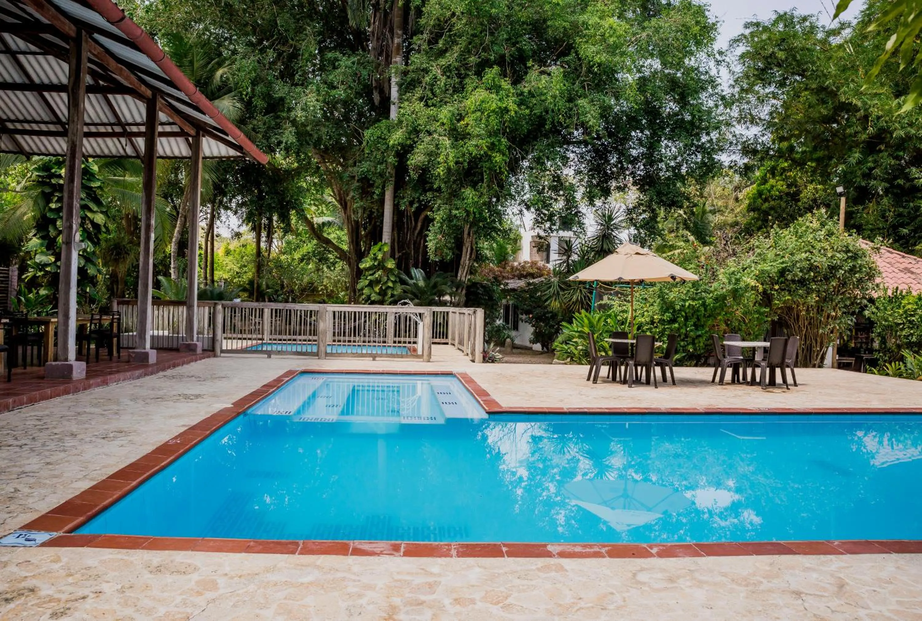 Swimming pool in Hotel Restaurante Selva Negra