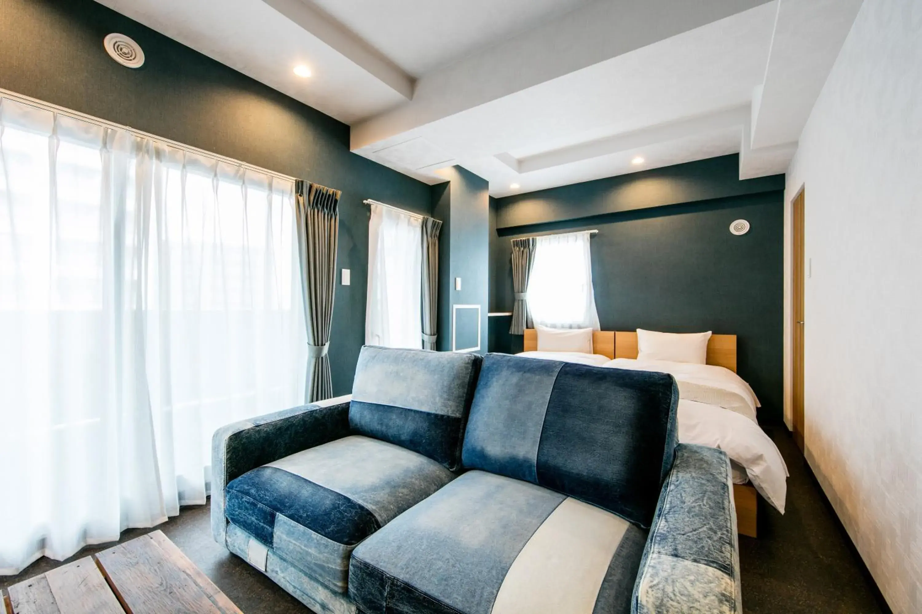 Twin Room - NY Modern in VILLA KOSHIDO kotoni Twin Room - NY Modern in VILLA KOSHIDO kotoni