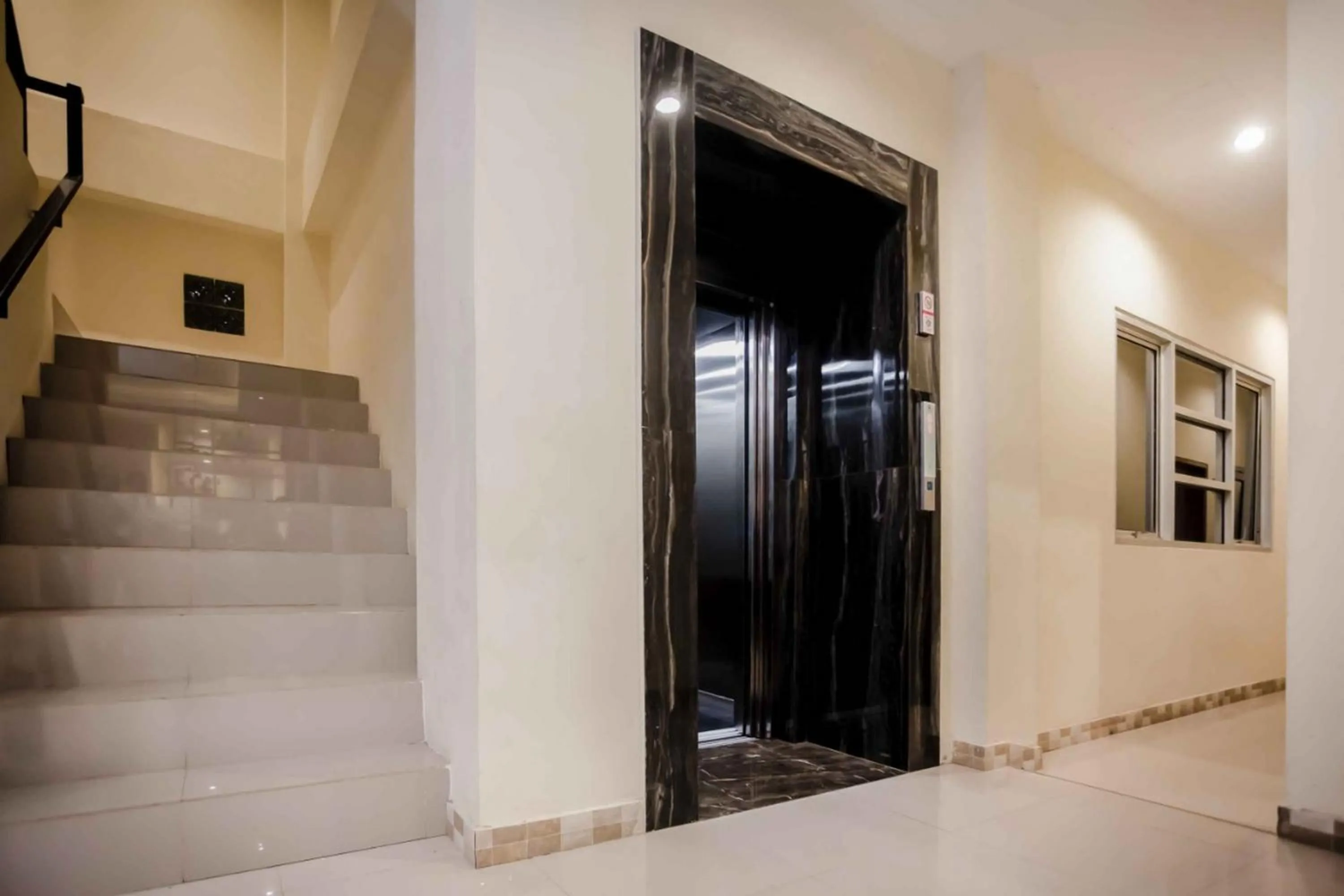 RedDoorz Plus @ Siradj Salman Samarinda