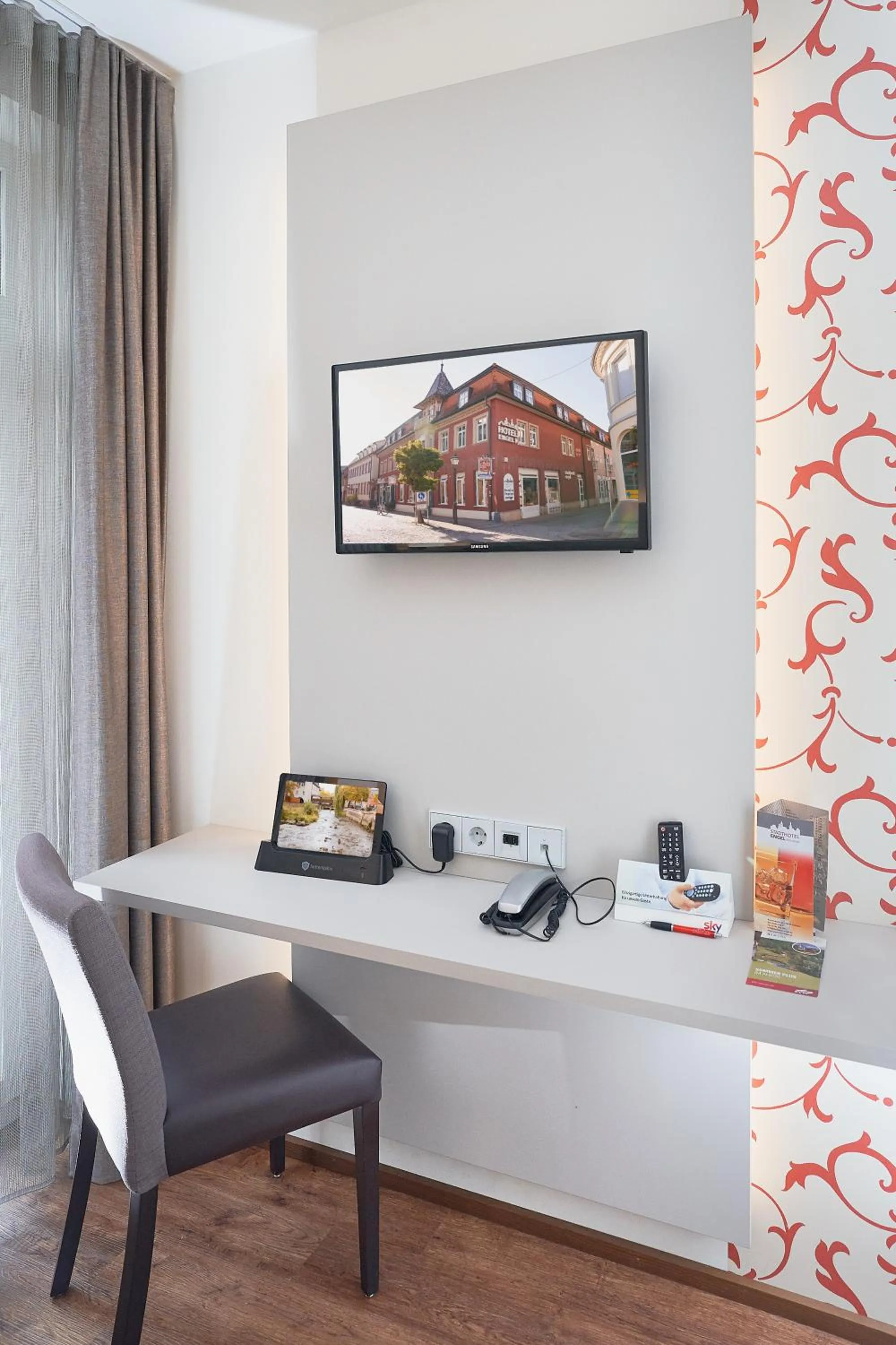 TV and multimedia in Stadthotel Engel