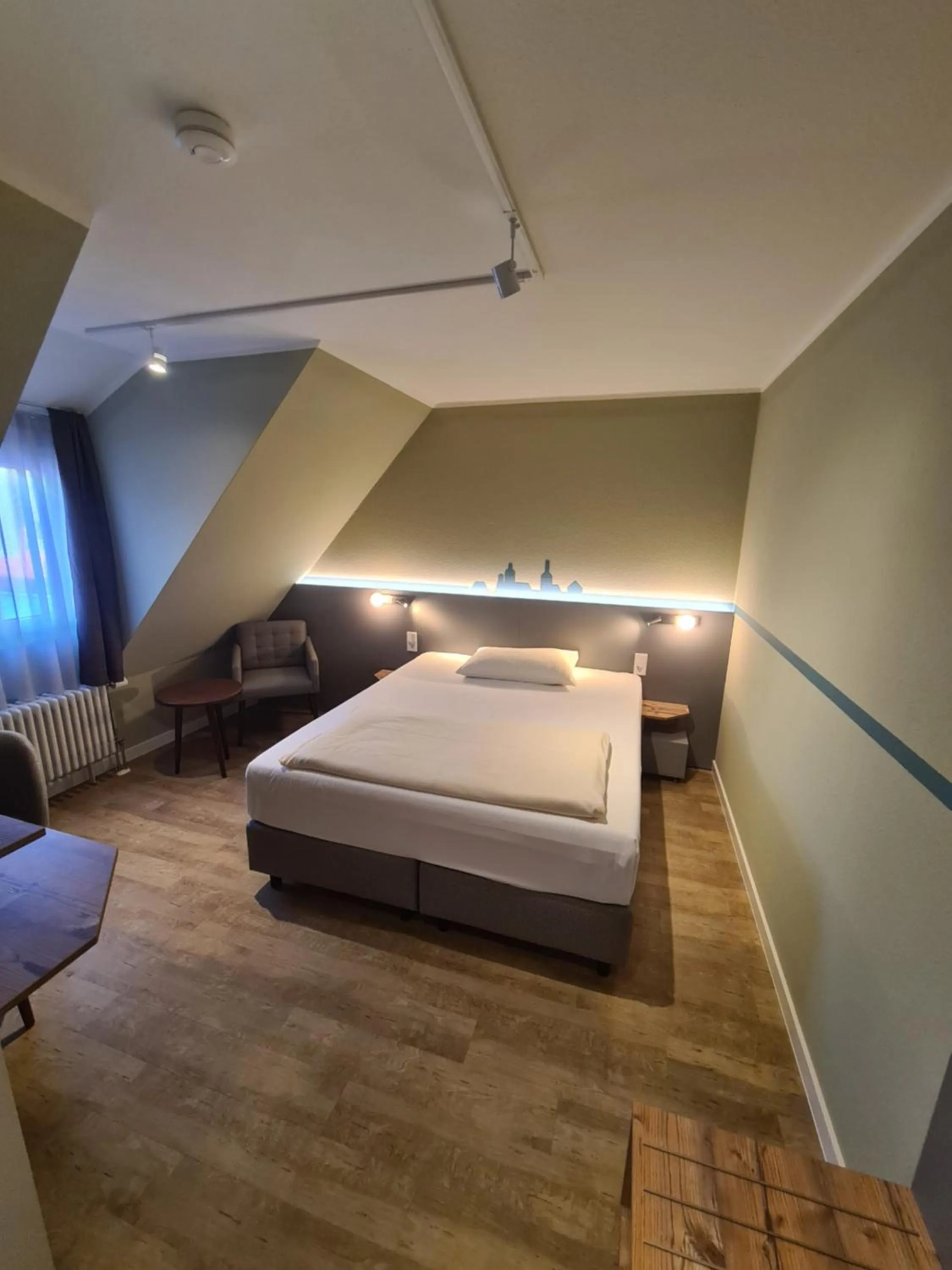 Photo of the whole room, Bed in Stadthotel Engel