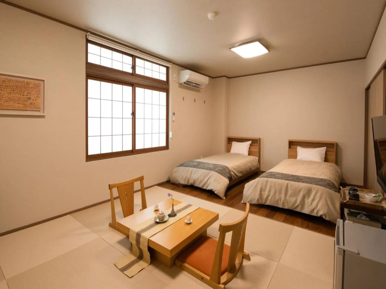 Bed in Shirahama no Yado Daigo