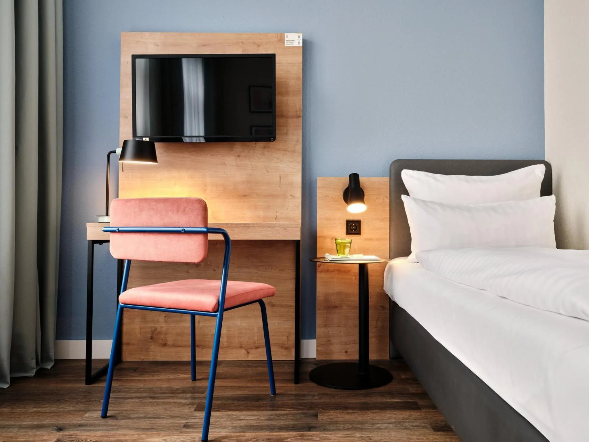 Photo of the whole room, Bed in Garner Hotel Berlin - Schöneberg by IHG