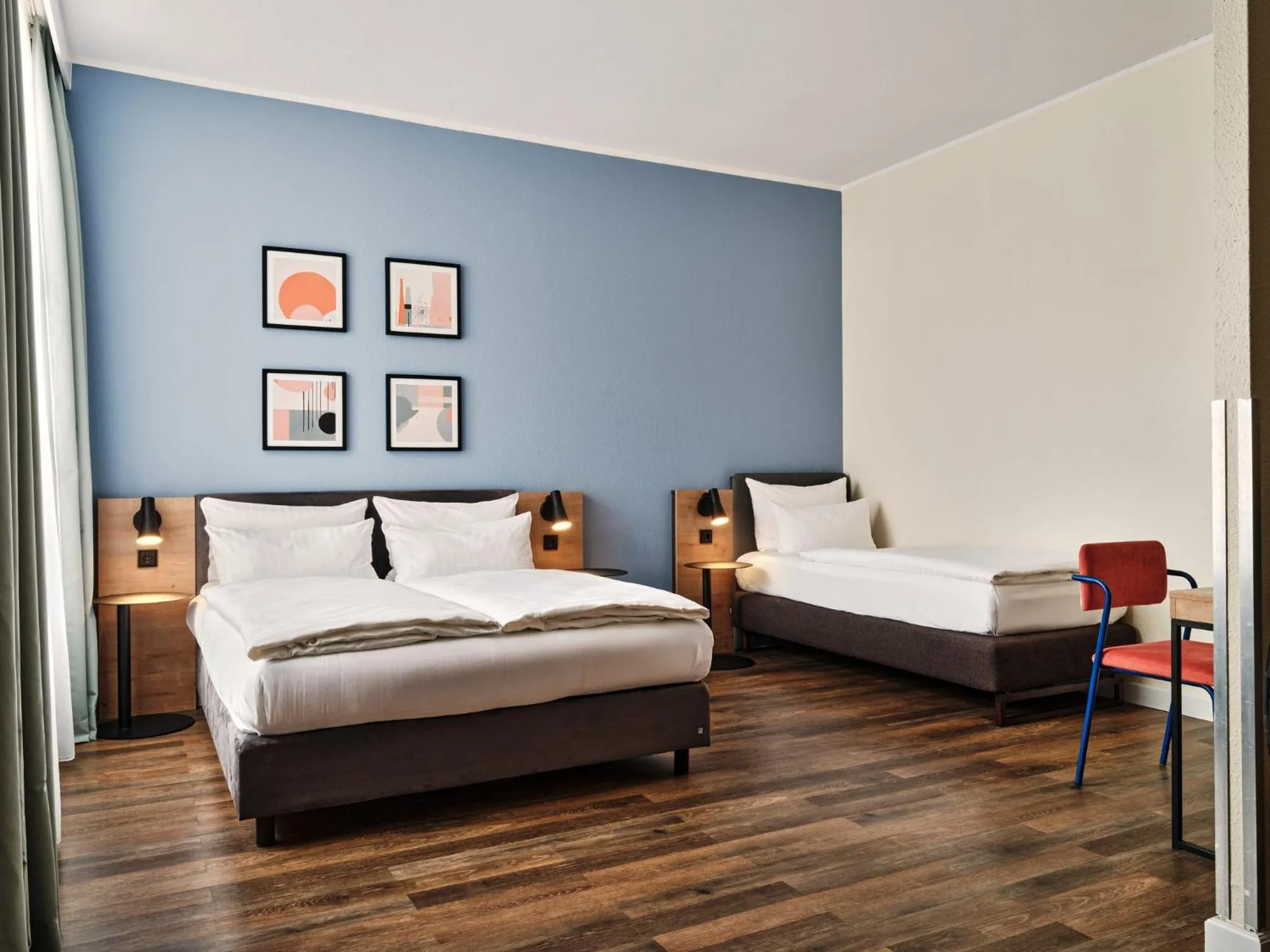 Photo of the whole room, Bed in Garner Hotel Berlin - Schöneberg by IHG