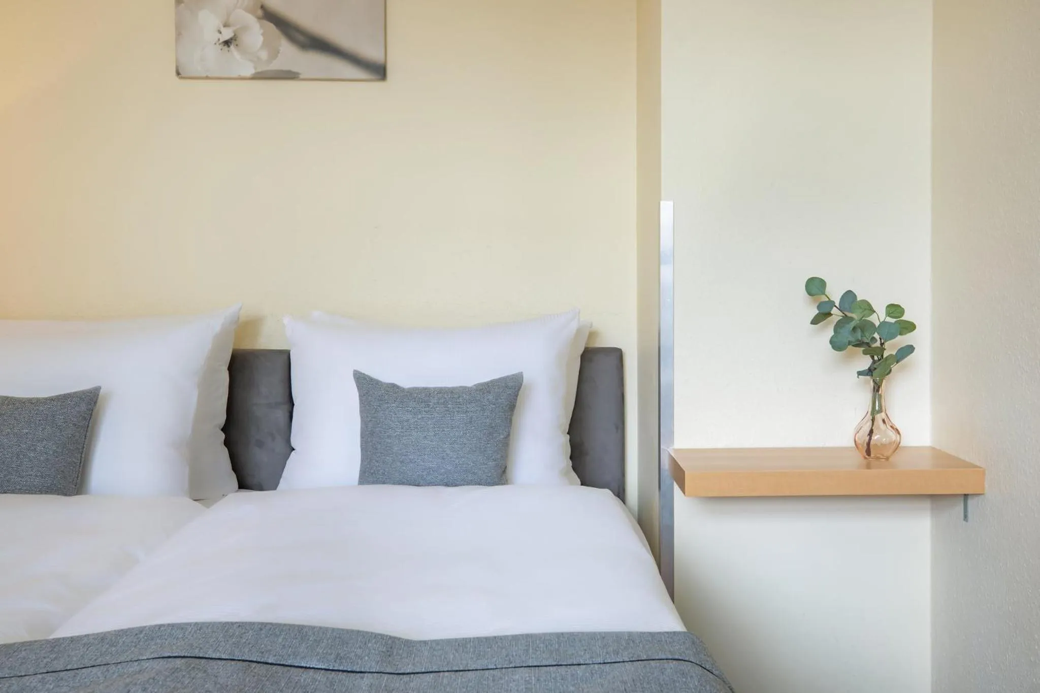 Photo of the whole room, Bed in Novum Hotel City B Berlin Centrum