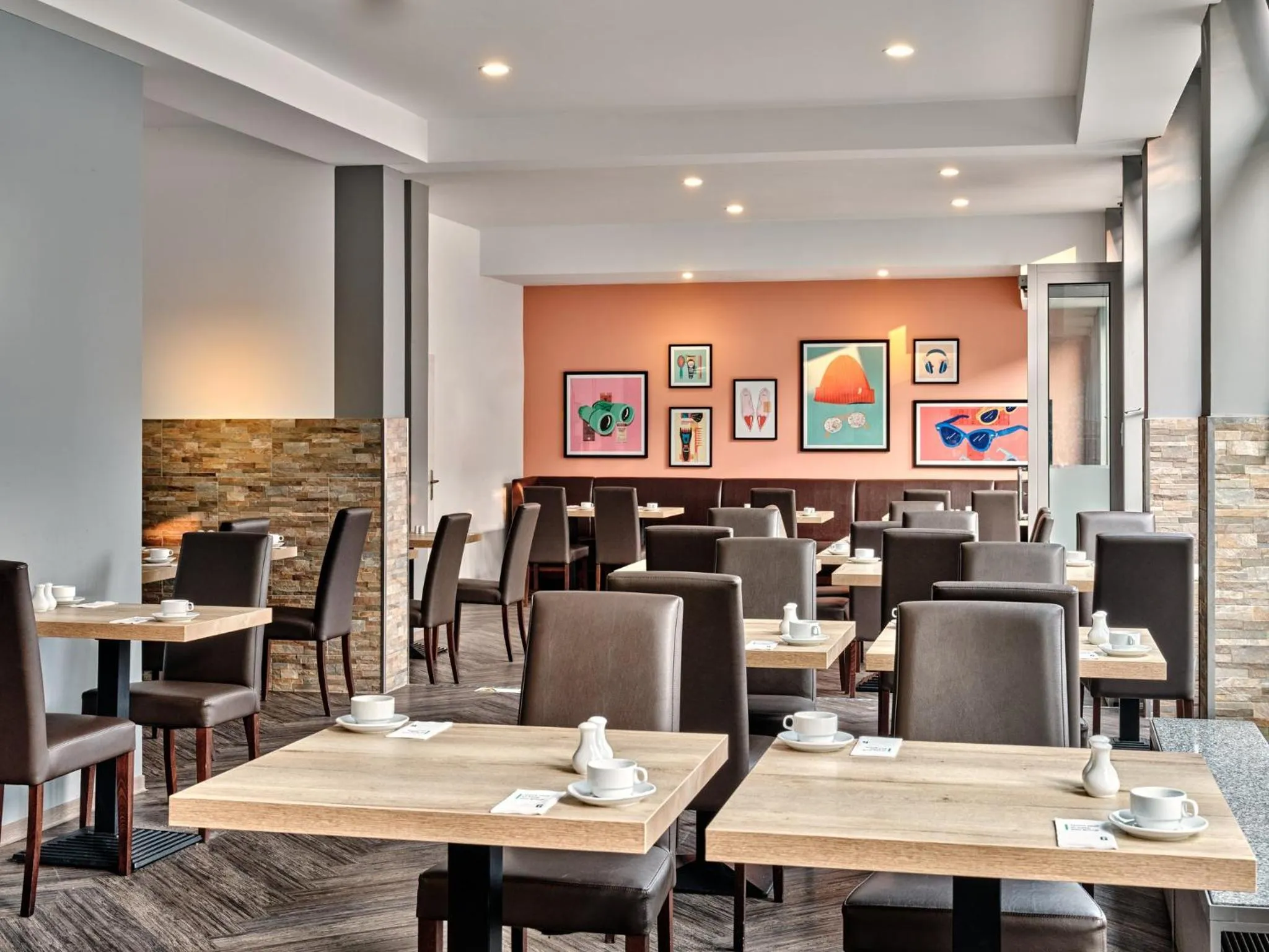 Breakfast in Garner Hotel Berlin - Schöneberg by IHG