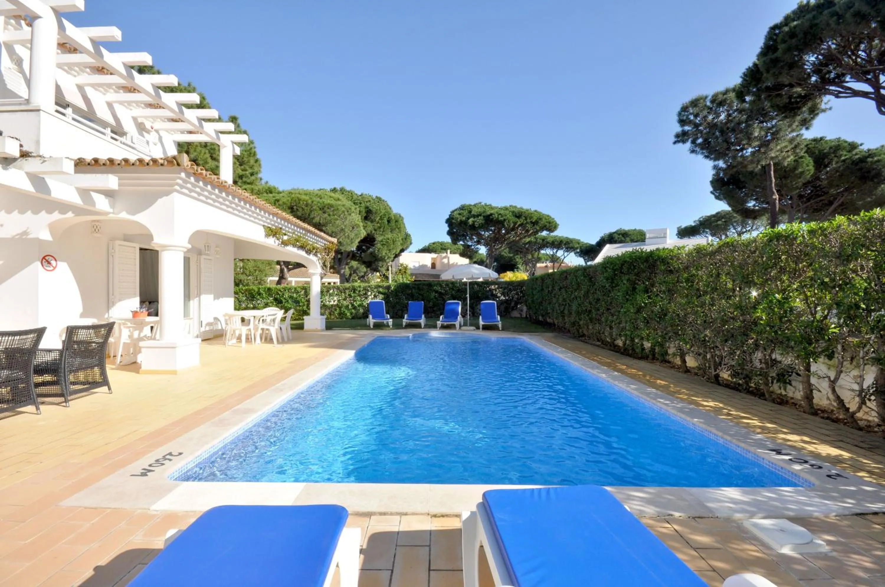 Swimming pool in Charming Villa, Private Pool, Walking Distance to Centre, Free AC Wifi