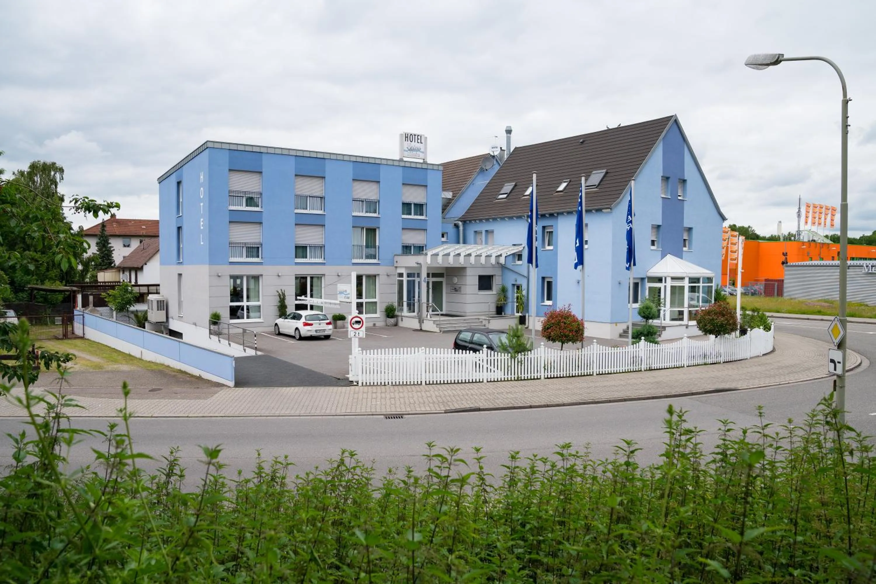 Property building in Hotel Restaurant Vater Rhein