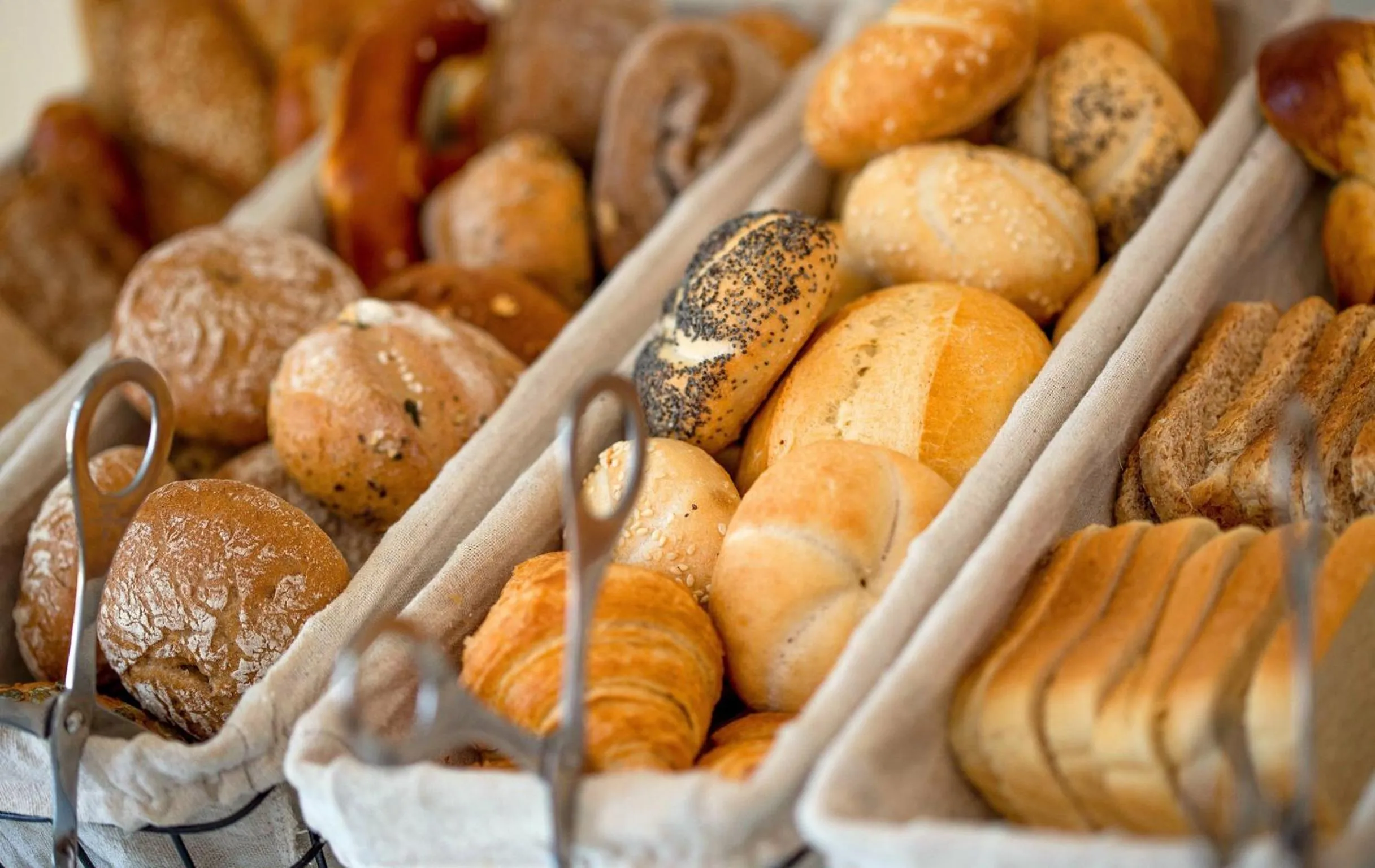 Buffet breakfast in Hotel Villa Königsgarten