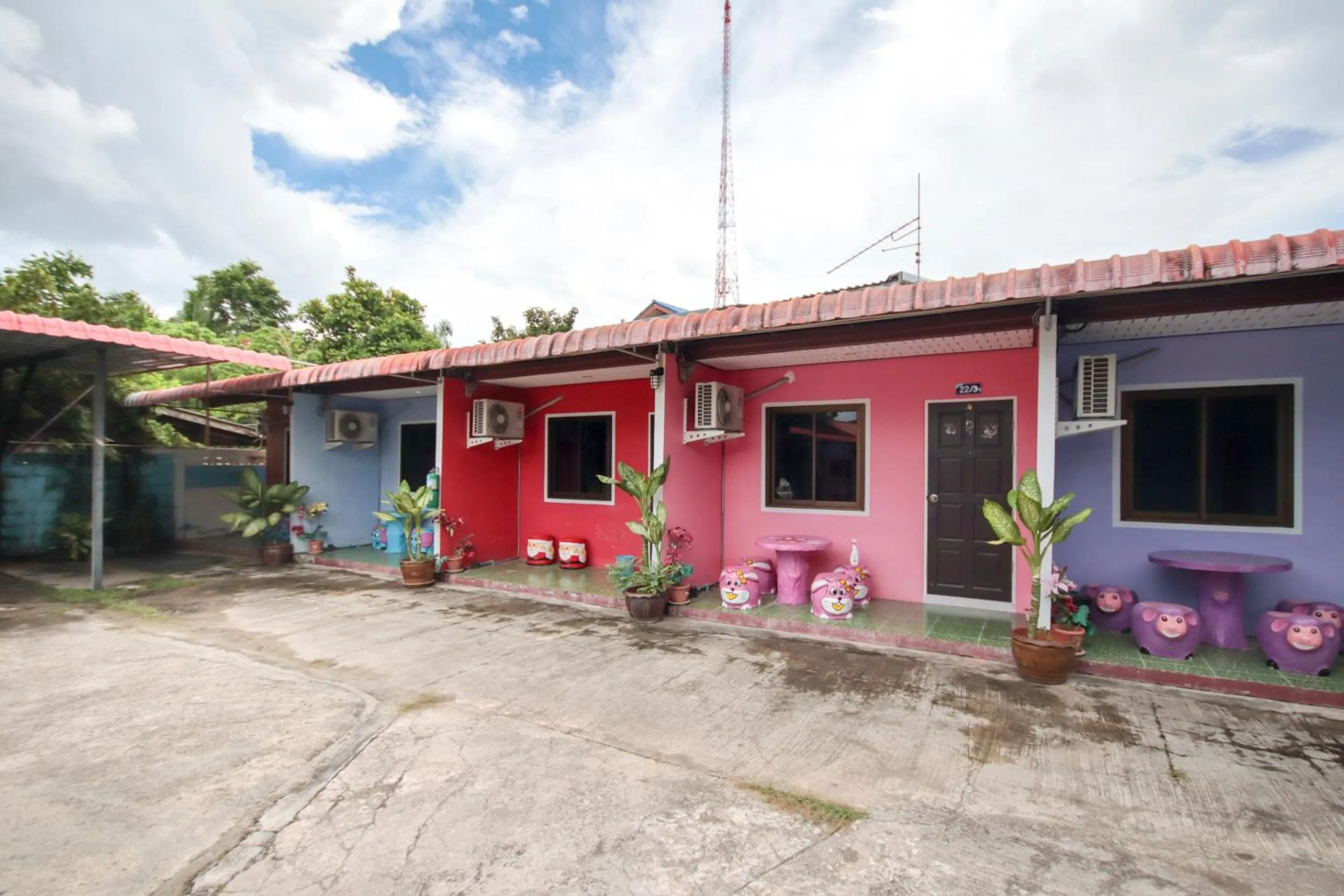 Facade/entrance in OYO 682 Fishering Home