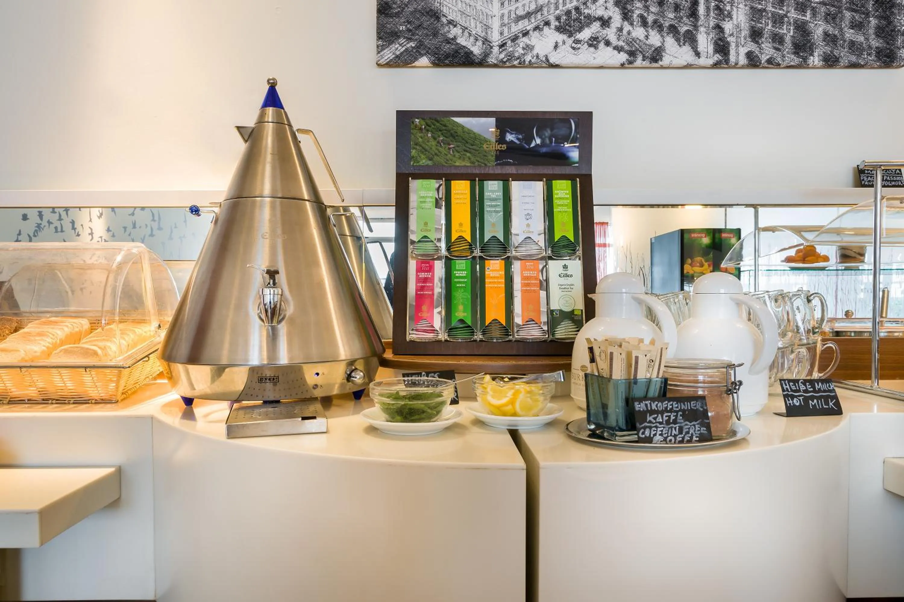 Breakfast in Sure Hotel by Best Western Muenchen Hauptbahnhof