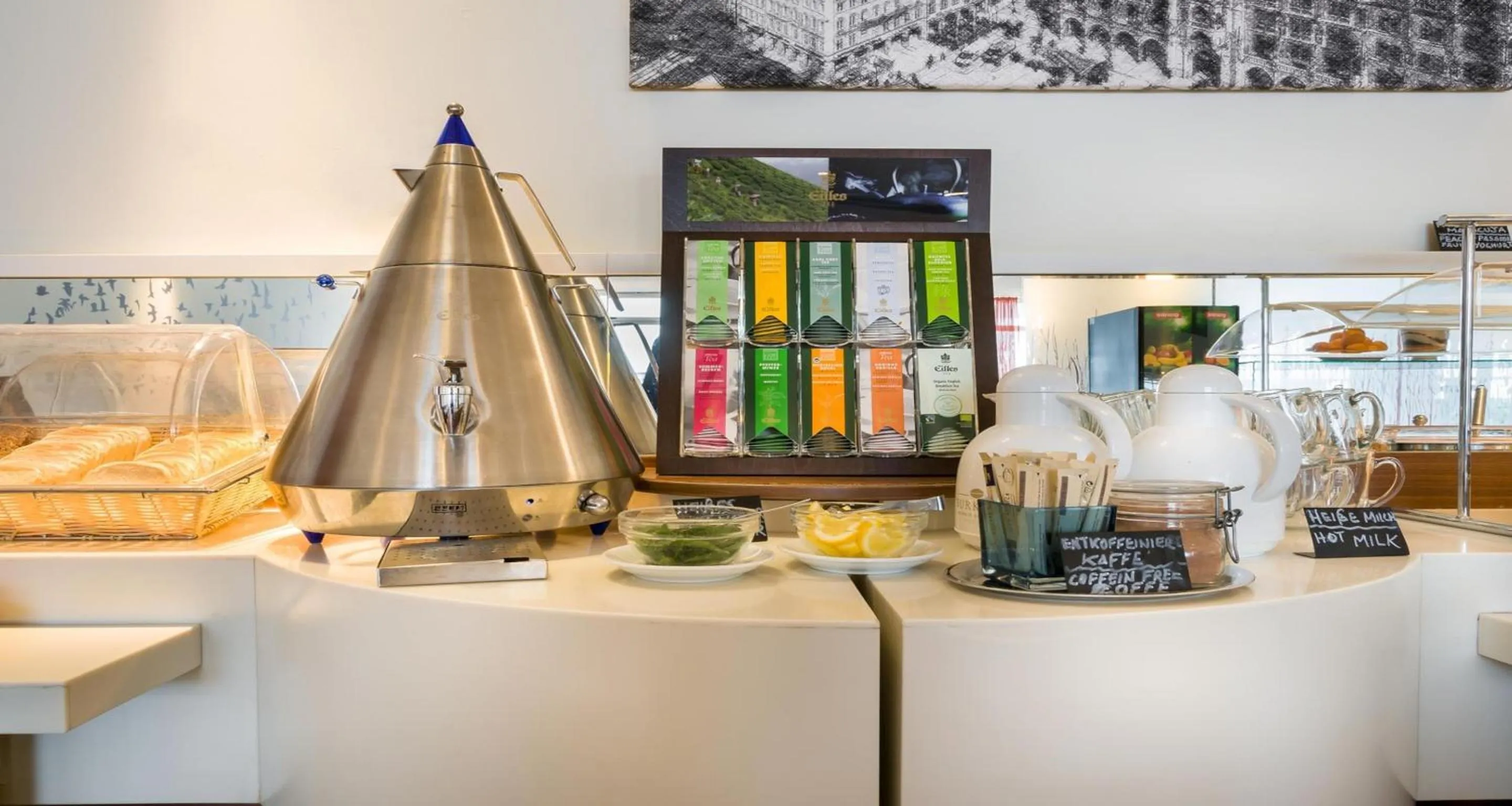 Breakfast in Sure Hotel by Best Western Muenchen Hauptbahnhof