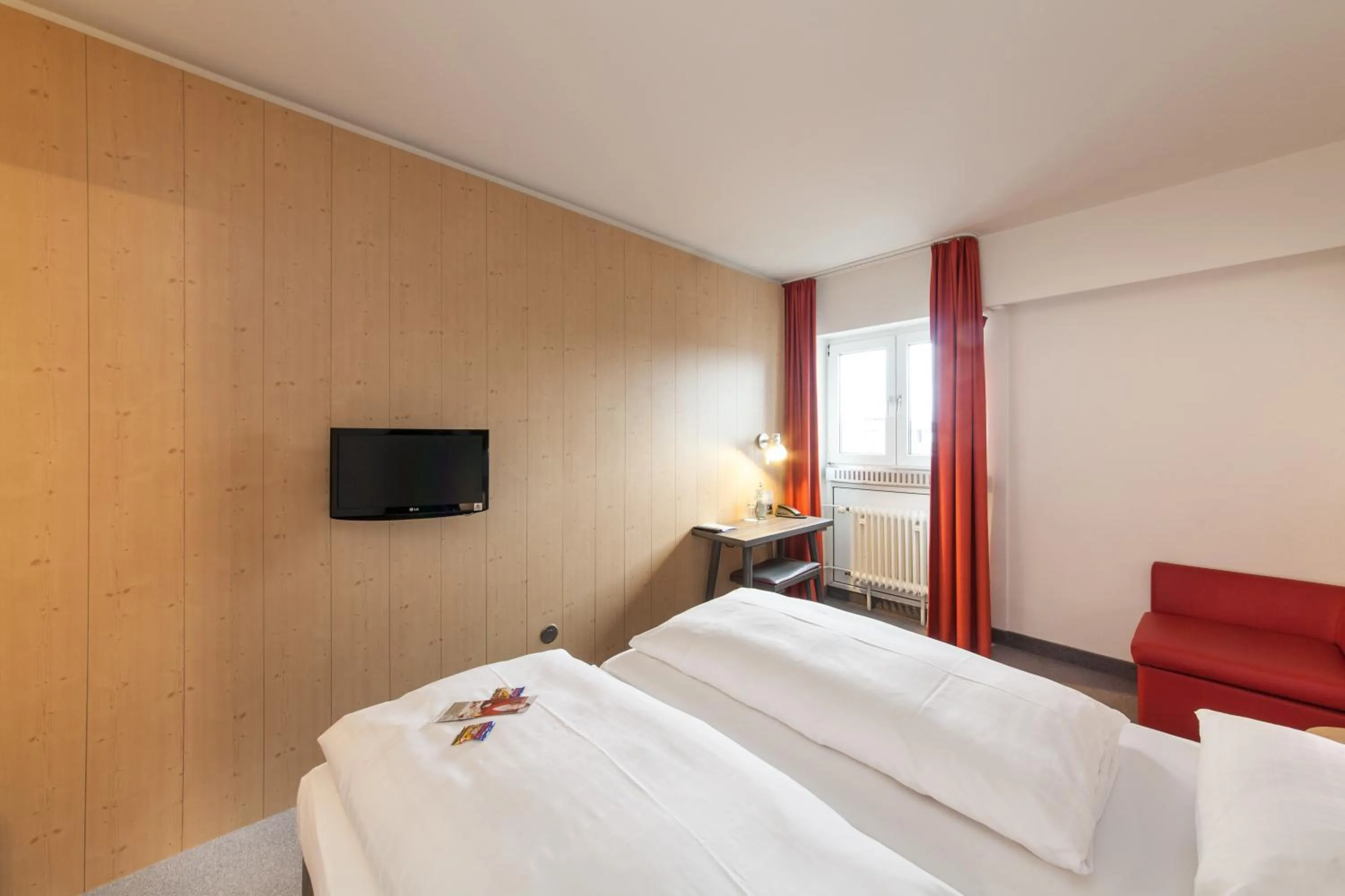 Bed in Sure Hotel by Best Western Muenchen Hauptbahnhof