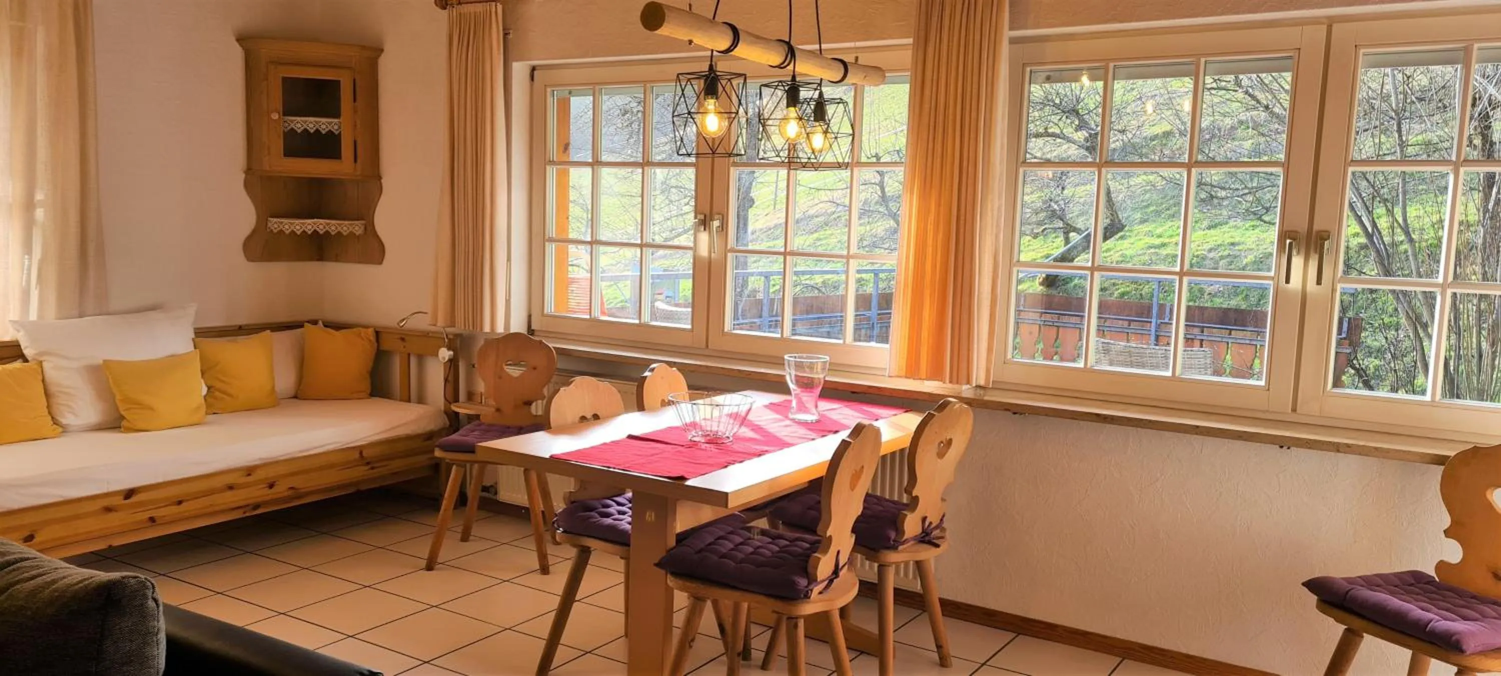 Dining area in Ehrenmättlehof Faißt