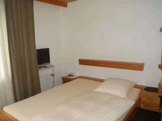 Bedroom, Bed in Hotel Weingut Dehren