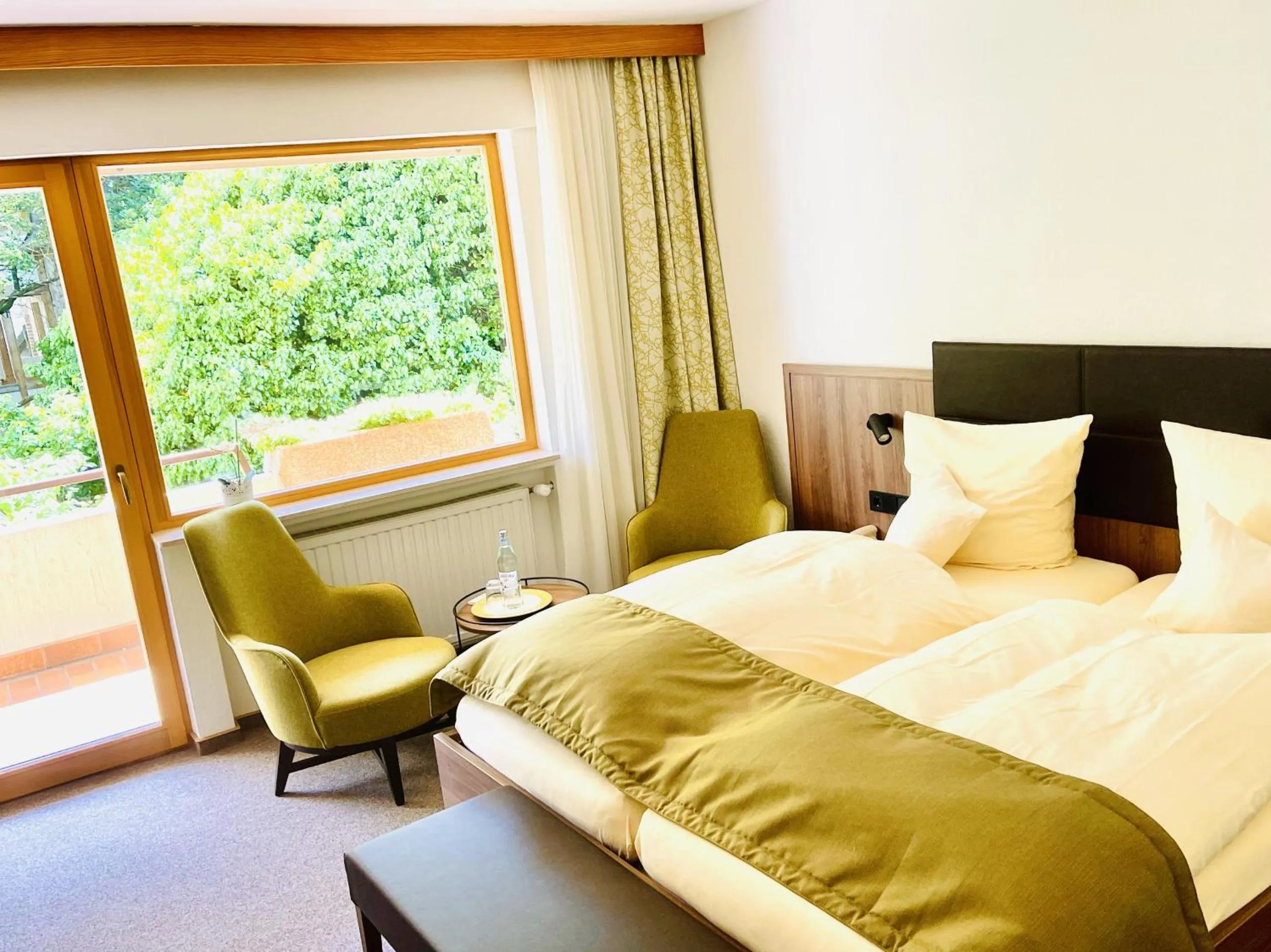 Bedroom, Bed in Hotel Weingut Dehren