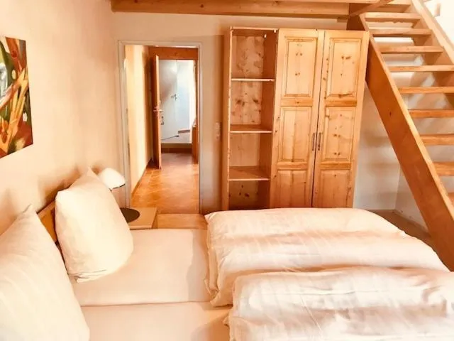 Bedroom, Bed in Hotel Weingut Dehren
