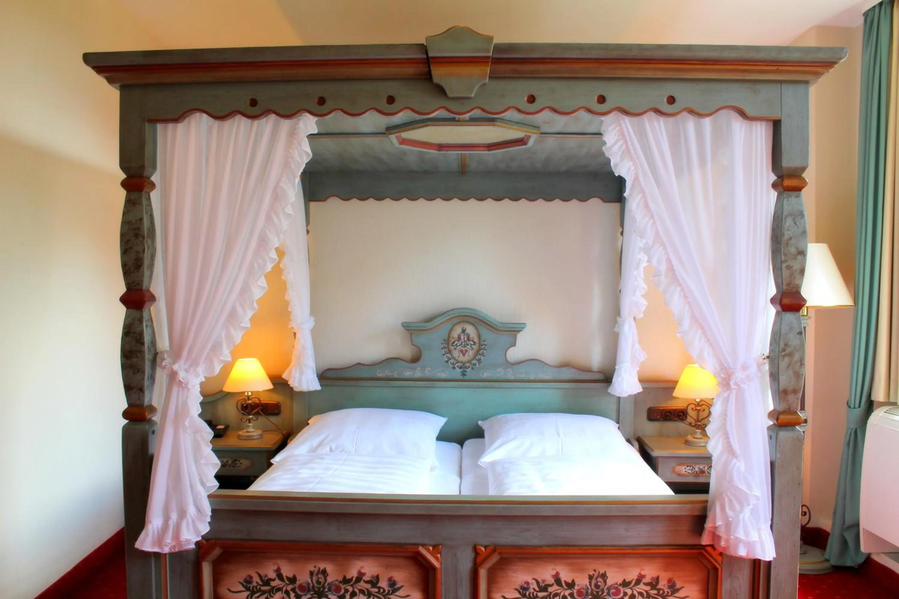 Bed in Hotel BurgGartenpalais