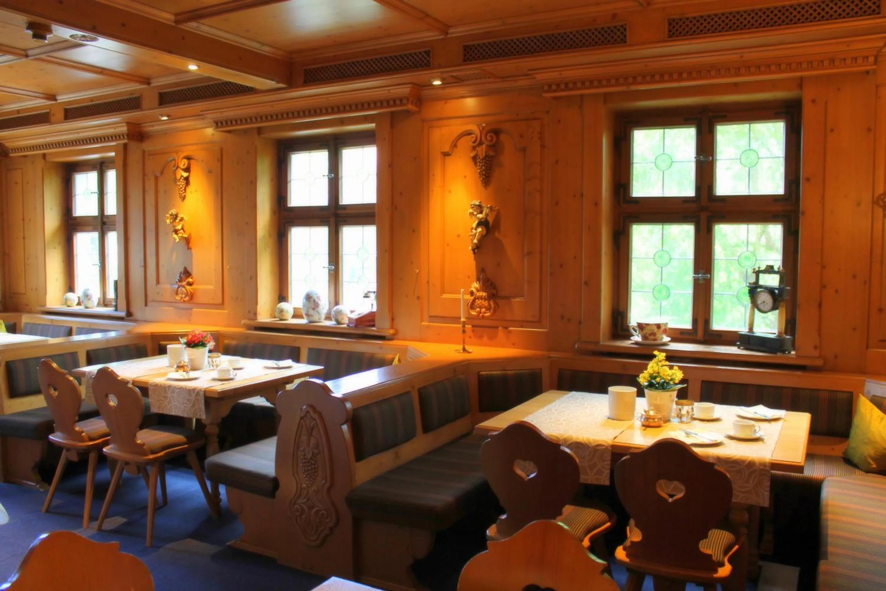 Restaurant/places to eat in Hotel BurgGartenpalais