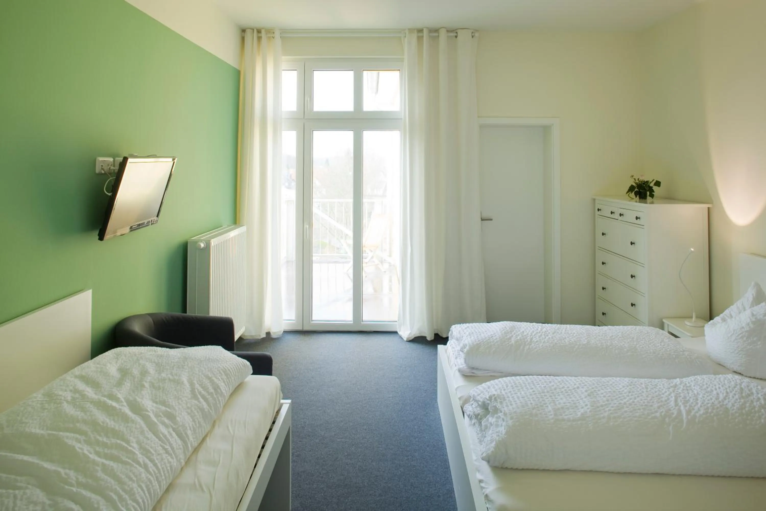 Bedroom, Bed in Kulturgasthof Alte Reederei