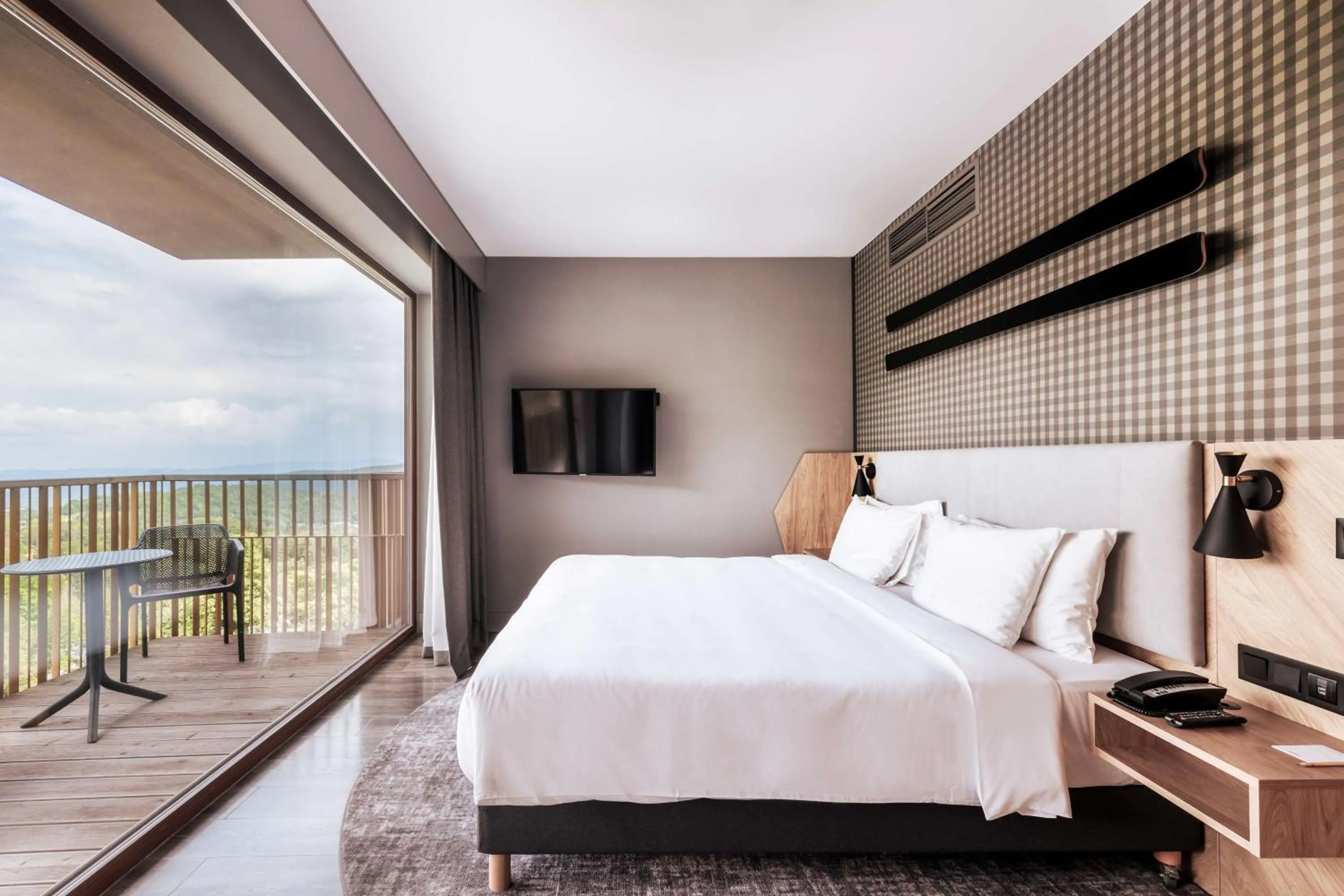 Photo of the whole room, Bed in Radisson Hotel Szklarska Poręba